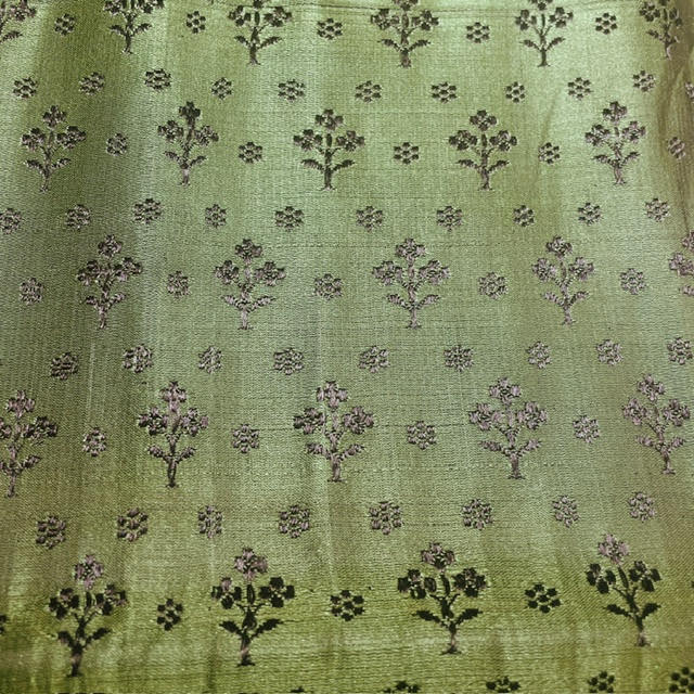 Vintage Banarasi Saree 901