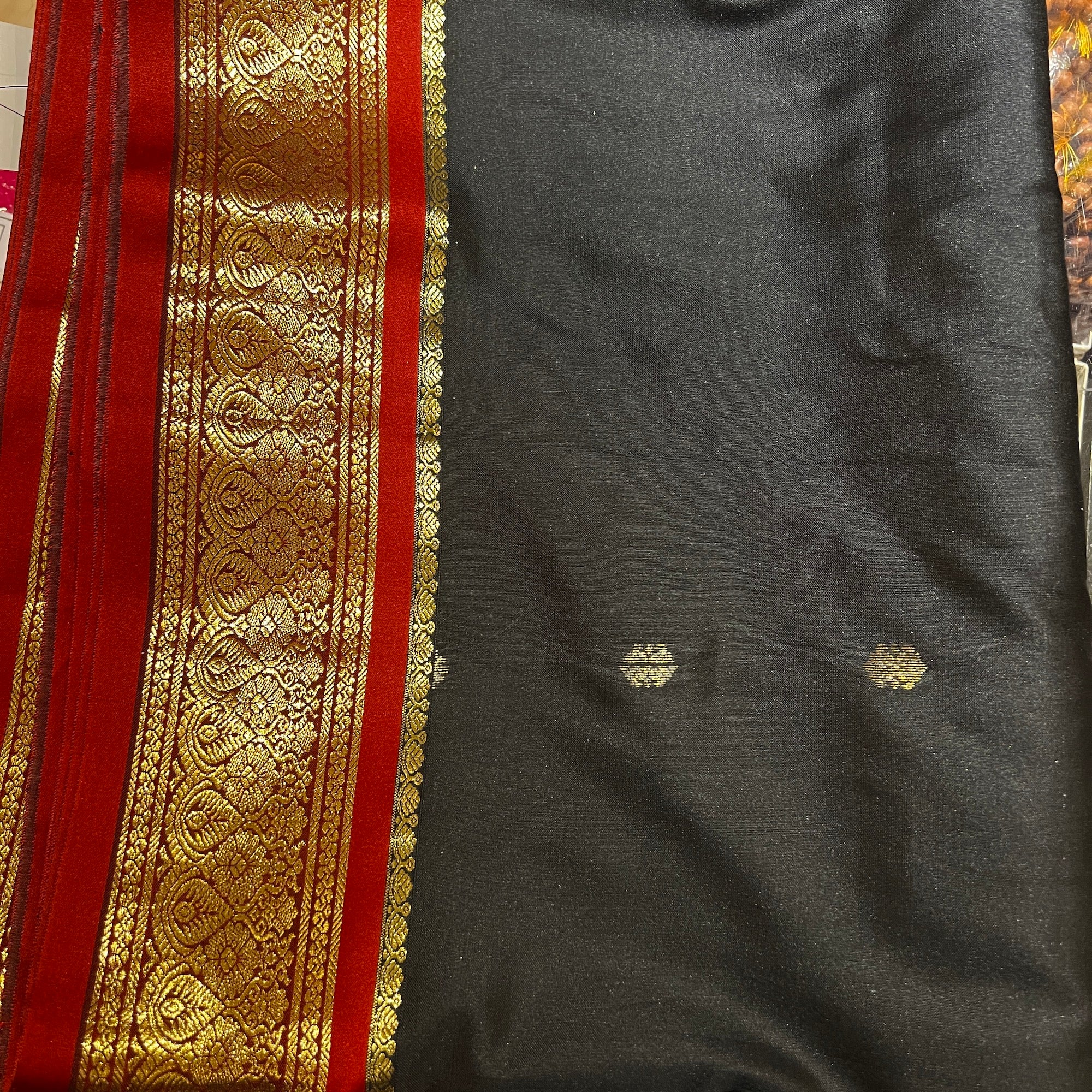 AR Saree with Brocade Border - Vintage India NYC