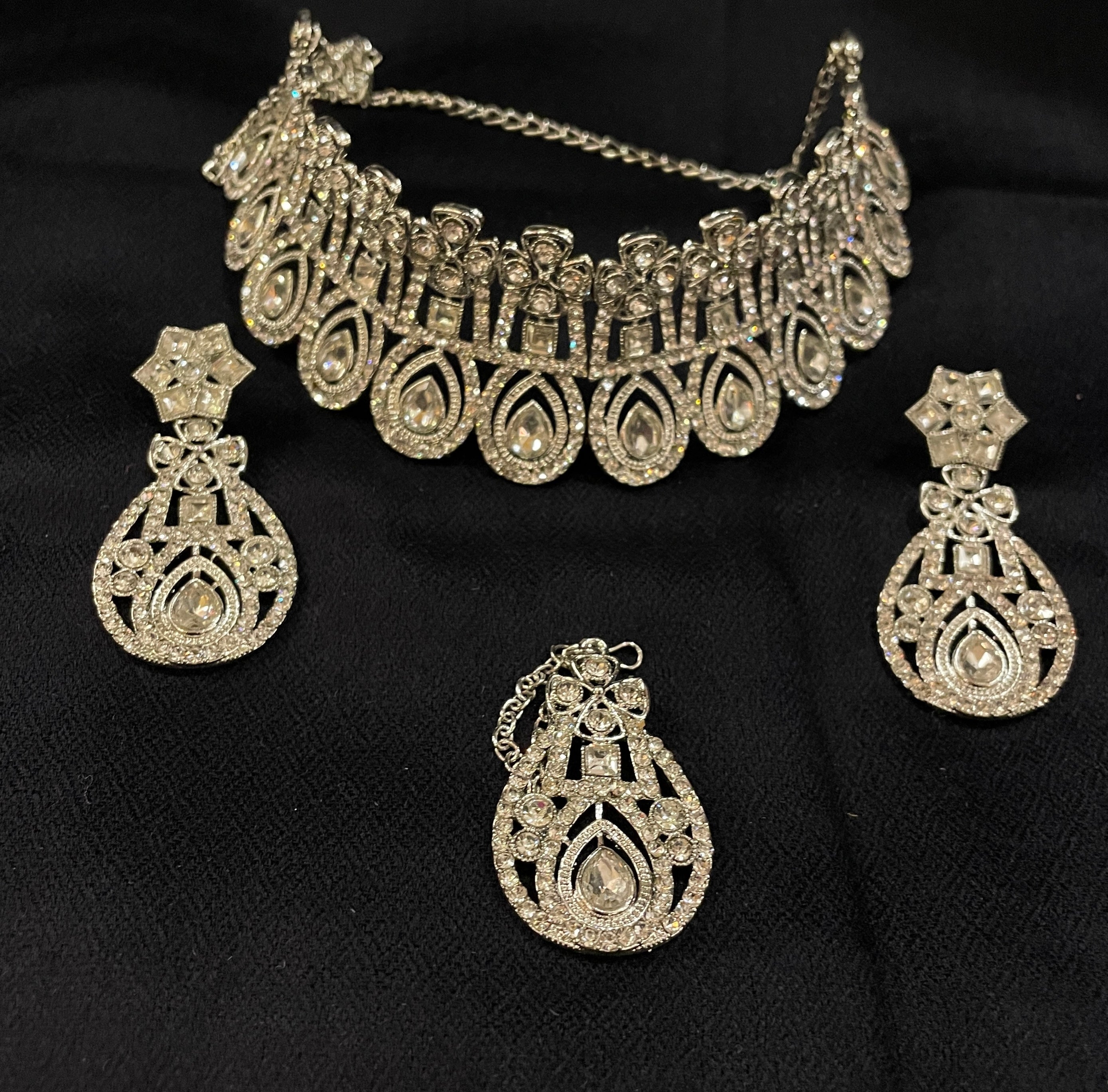 DT Silver White Stone Heavy Choker Necklace Sets - Vintage India NYC