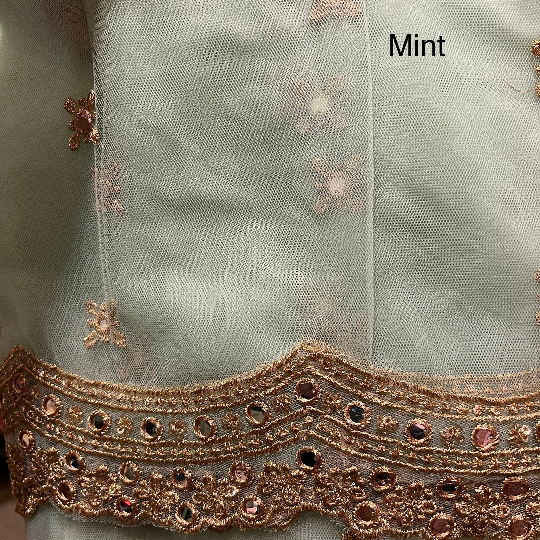 DT Gold Scallop Embroidered Dupatta - Vintage India NYC