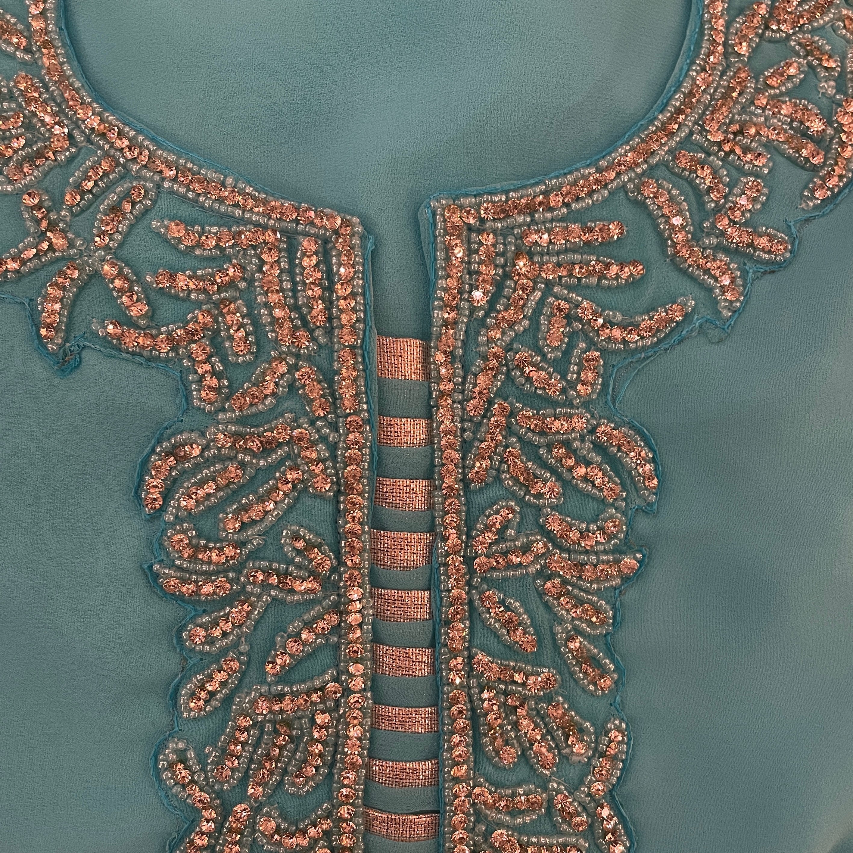 DT Georgette Kurti Size 44 - Vintage India NYC