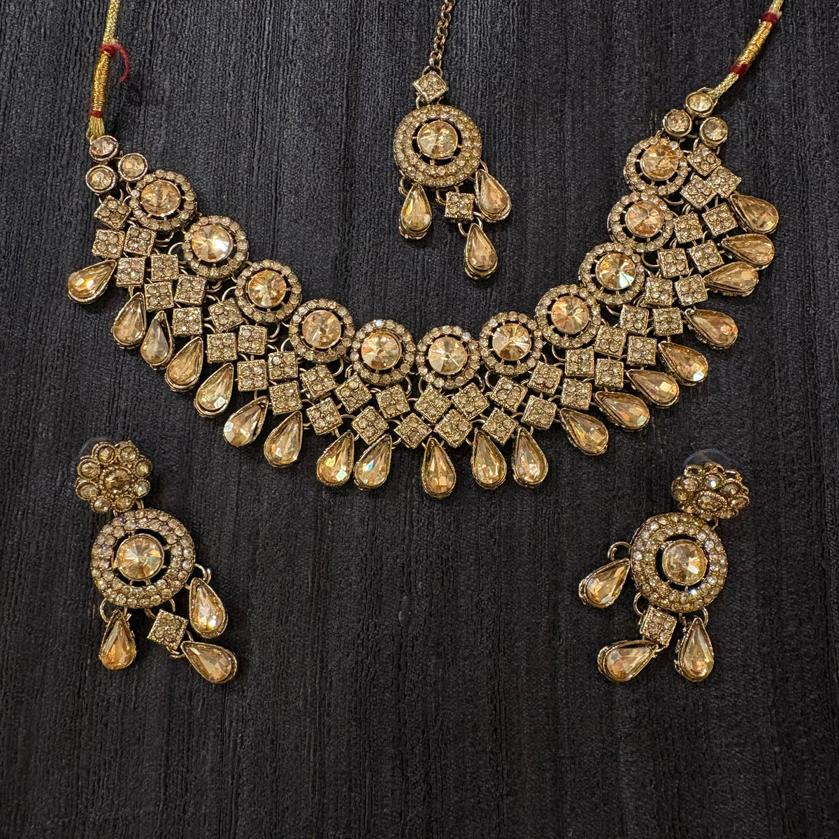 DT Round Stone Drop Necklace Sets-Colors
