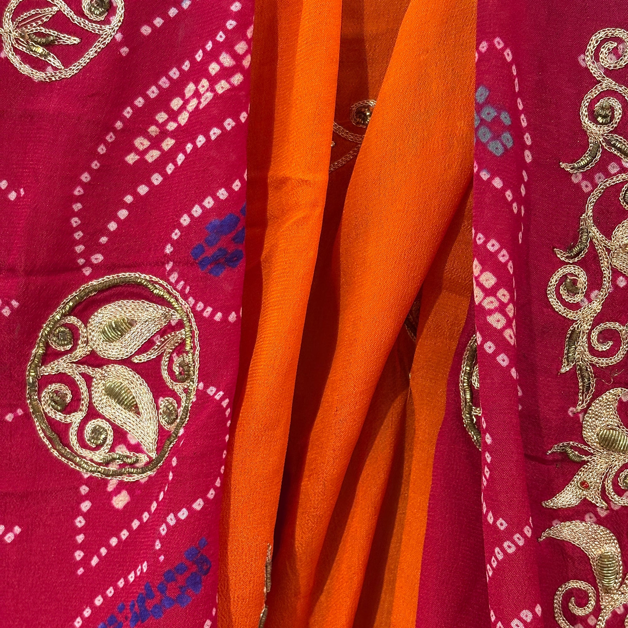 Red & Orange Bandhani Zari Embroidered Dupatta - Vintage India NYC