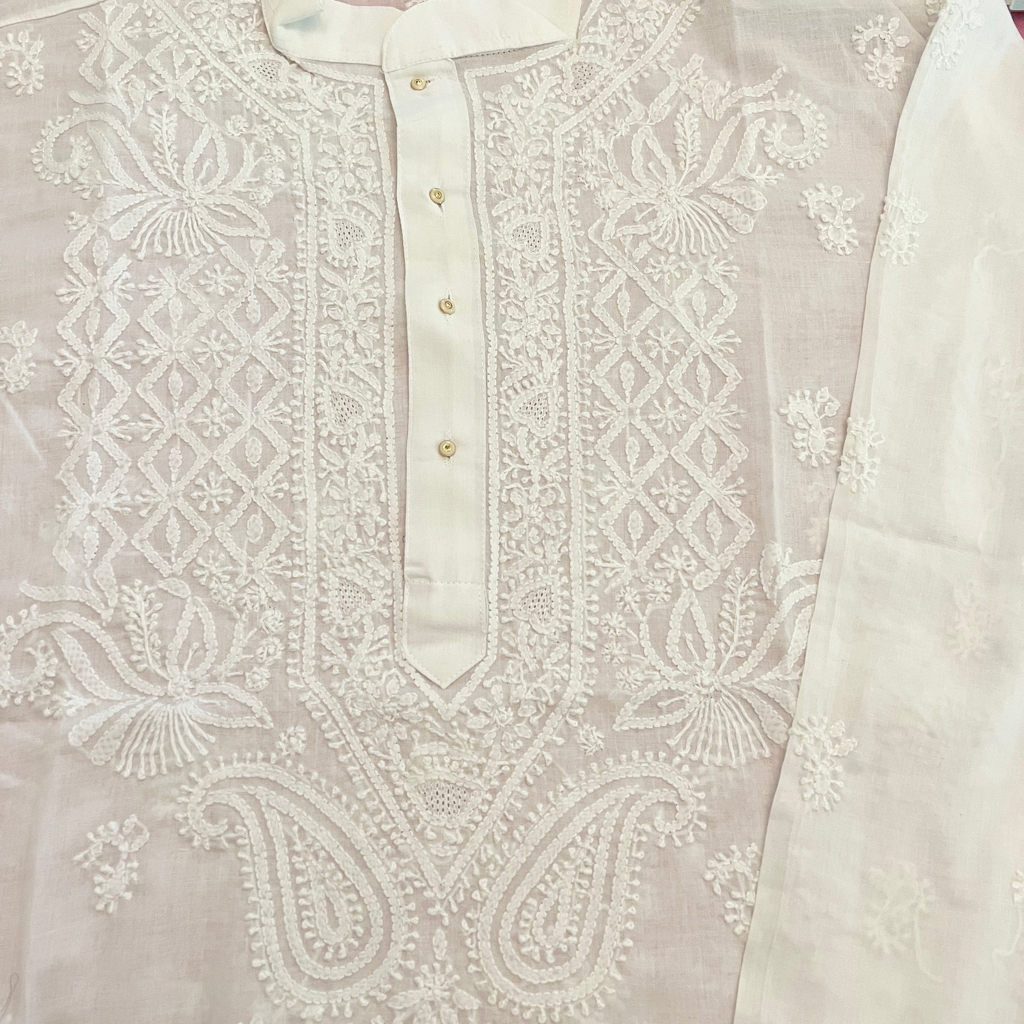 LH Hand Embroidered White Kurtas- Small Diamond - Vintage India NYC