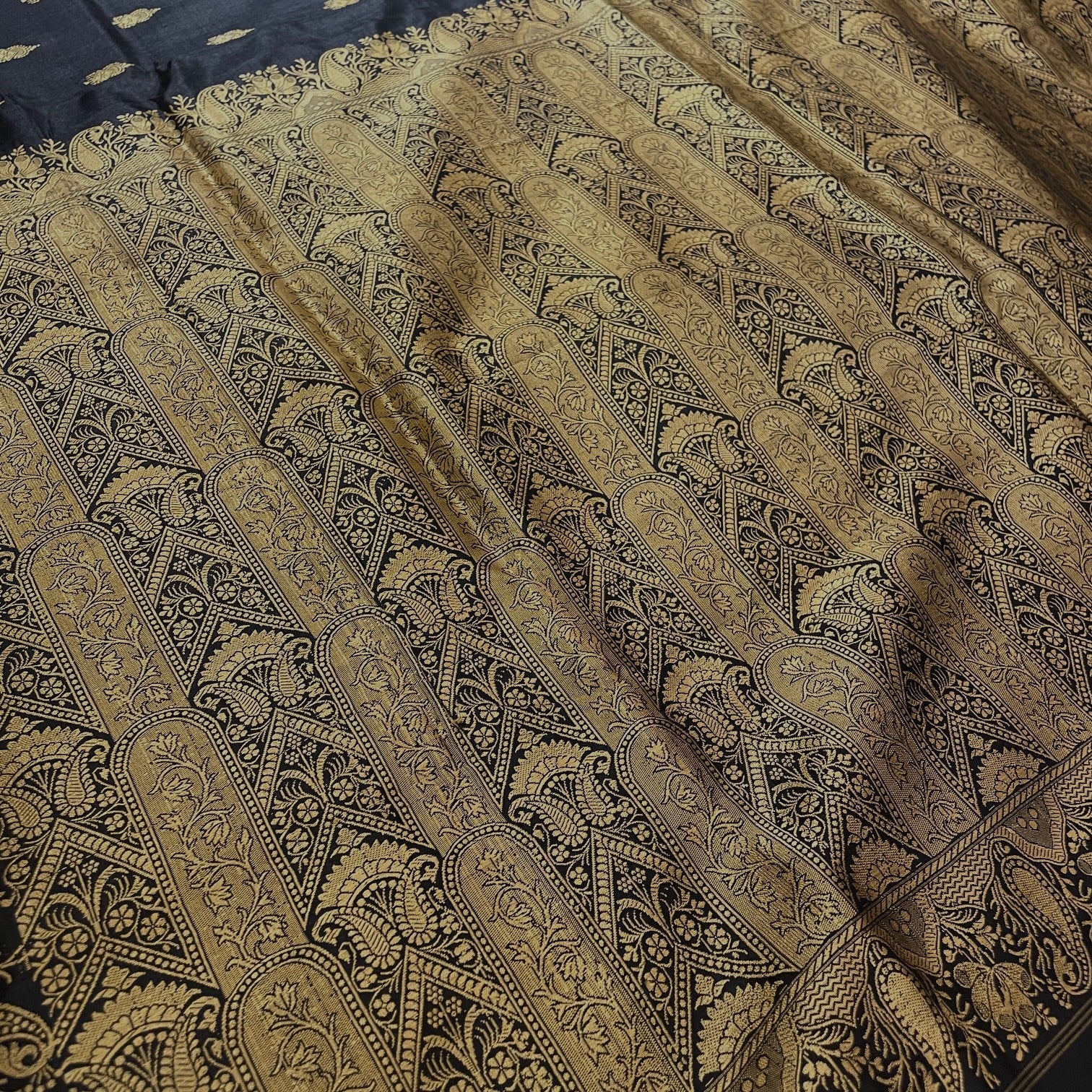 Black and Gold Brocade Saree - Vintage India NYC