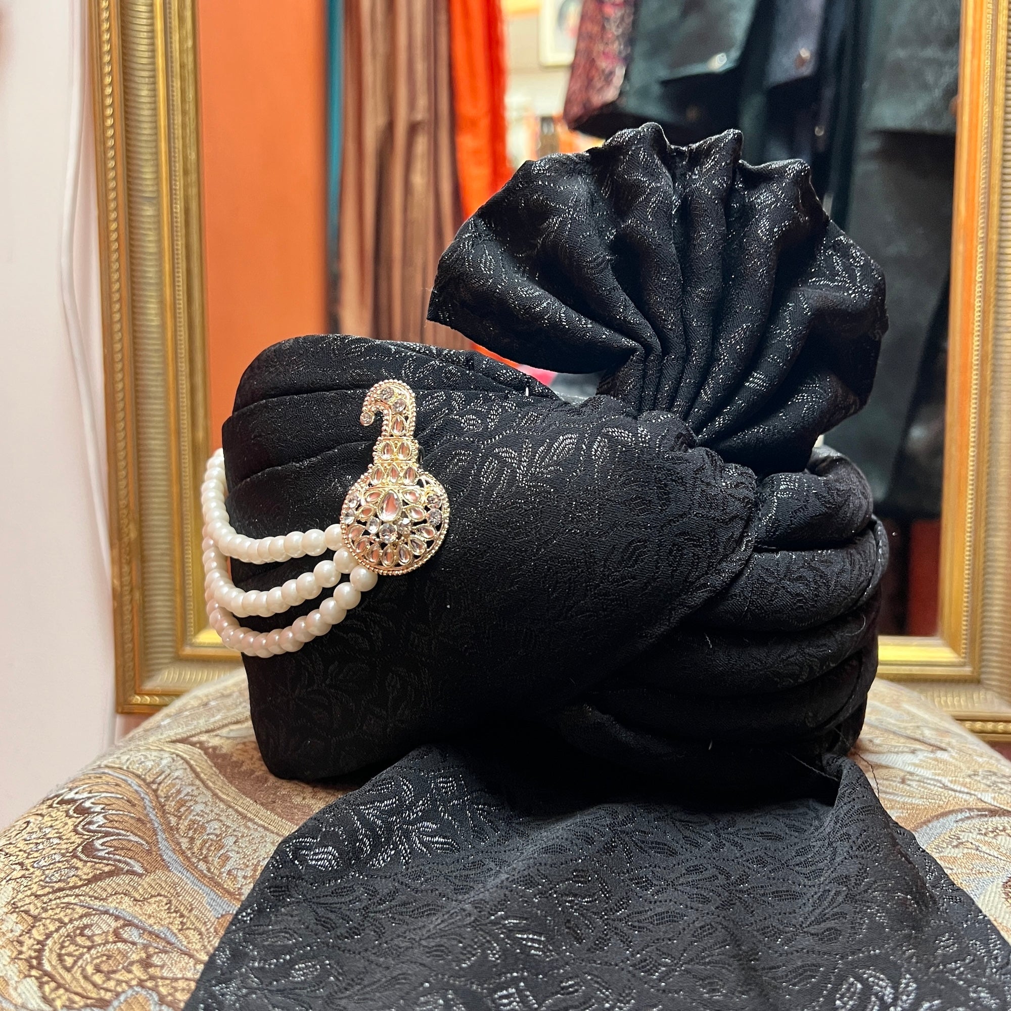 YD Black Jacquard Pagadi Turban