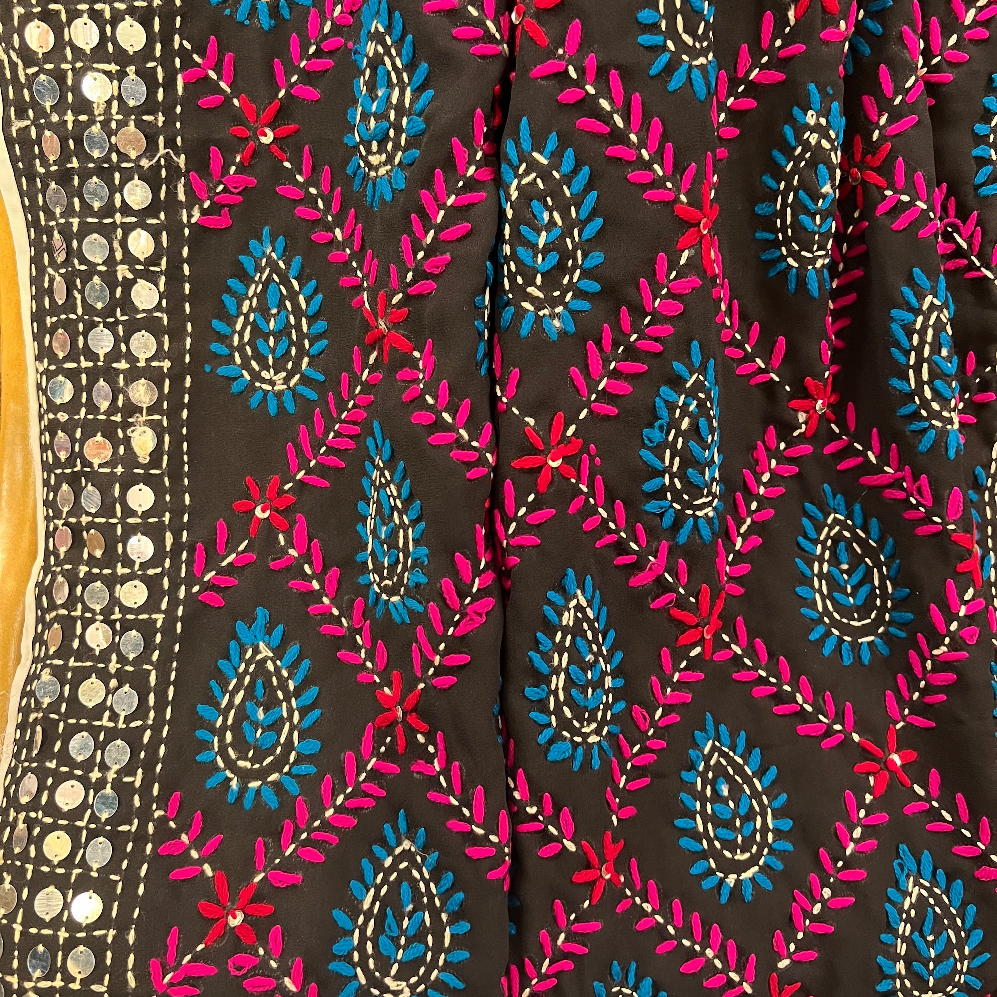 Phulkari Black Paisley Dupatta Shawl