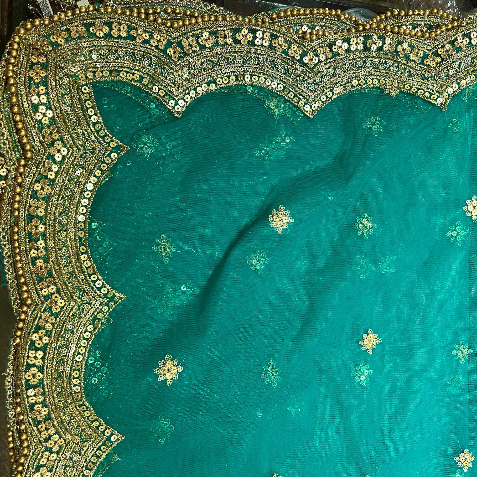 DT Gold Scallop Embroidered Dupatta - Vintage India NYC