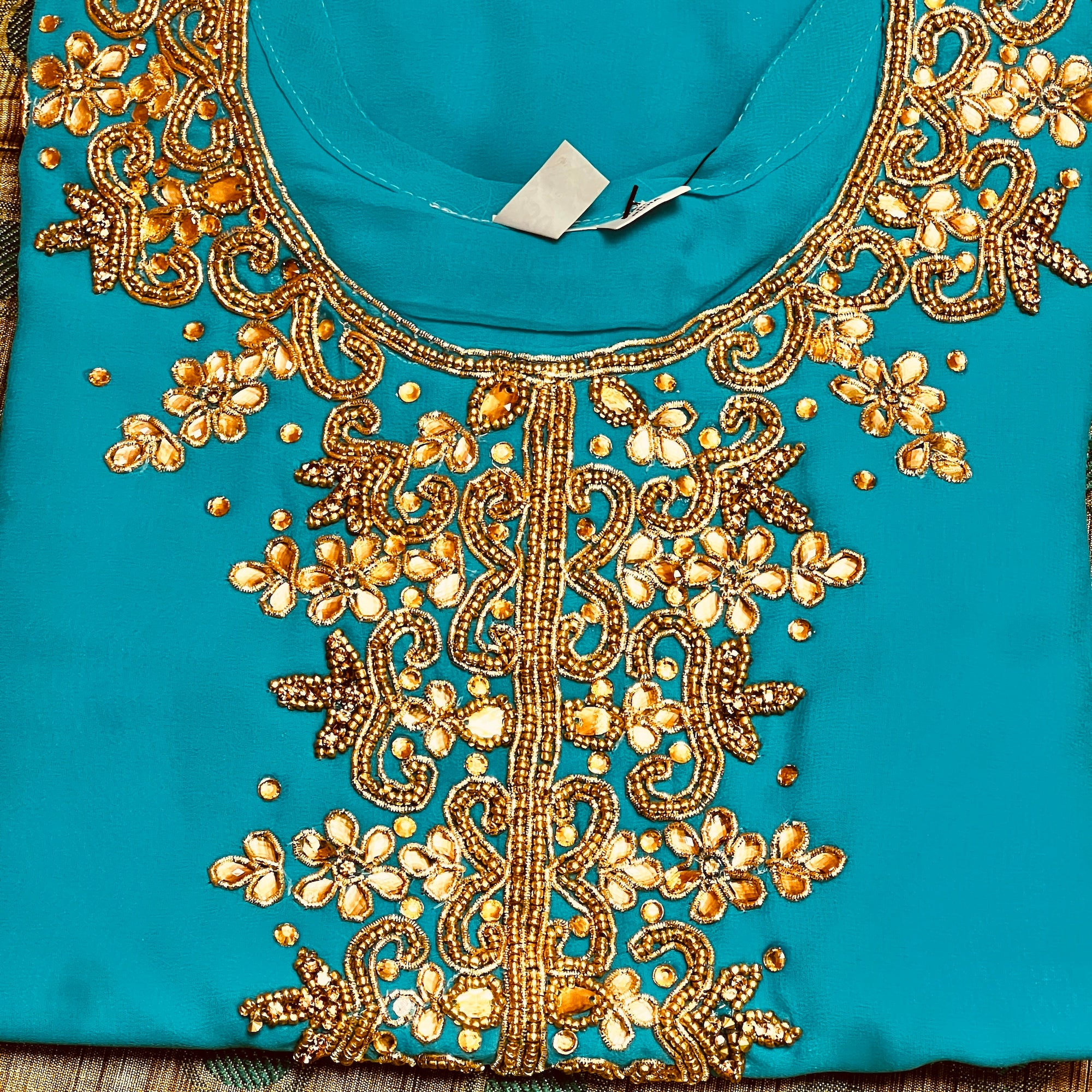 DT Georgette Kurti Size 44 - Vintage India NYC