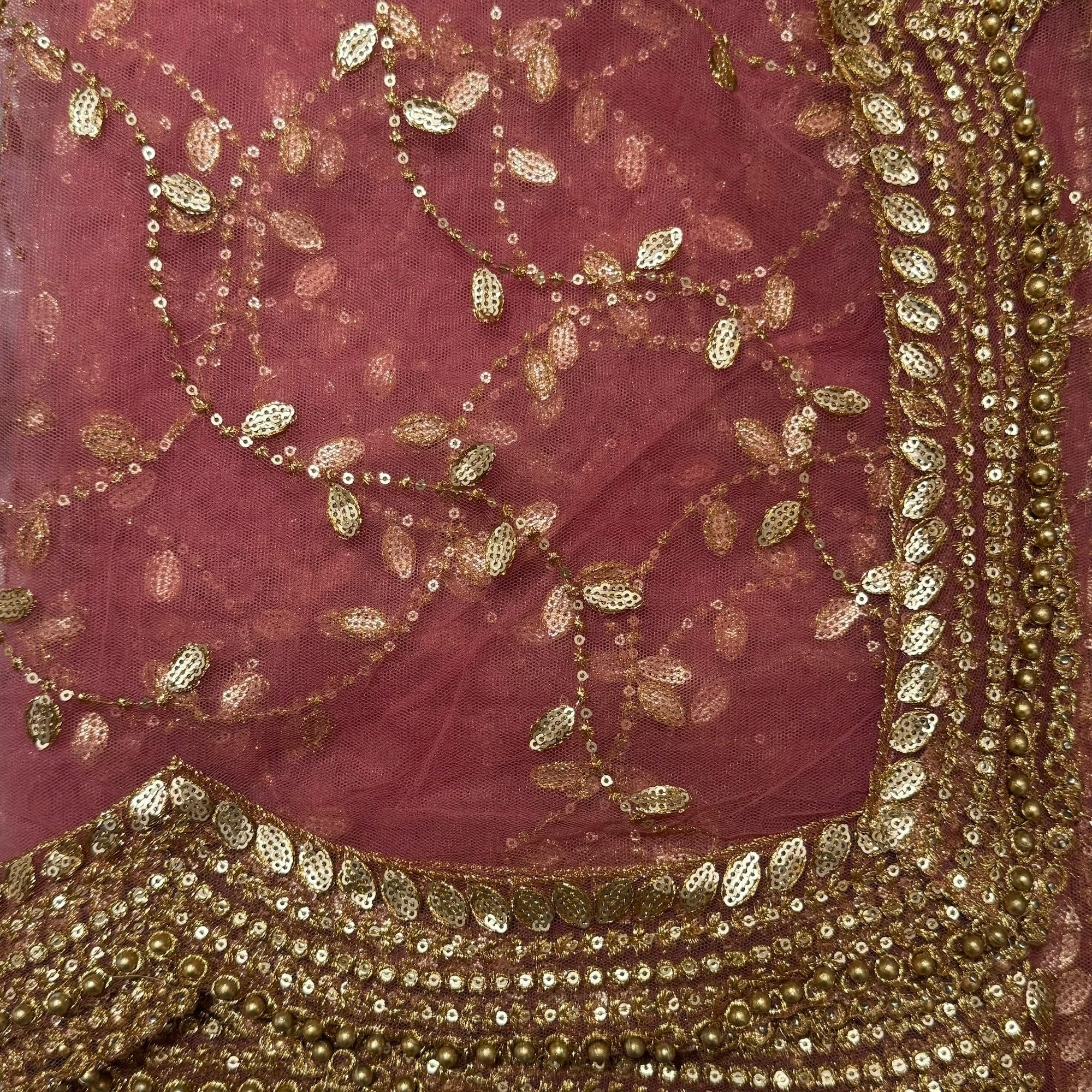 DT Gold Scallop Embroidered Dupatta - Vintage India NYC