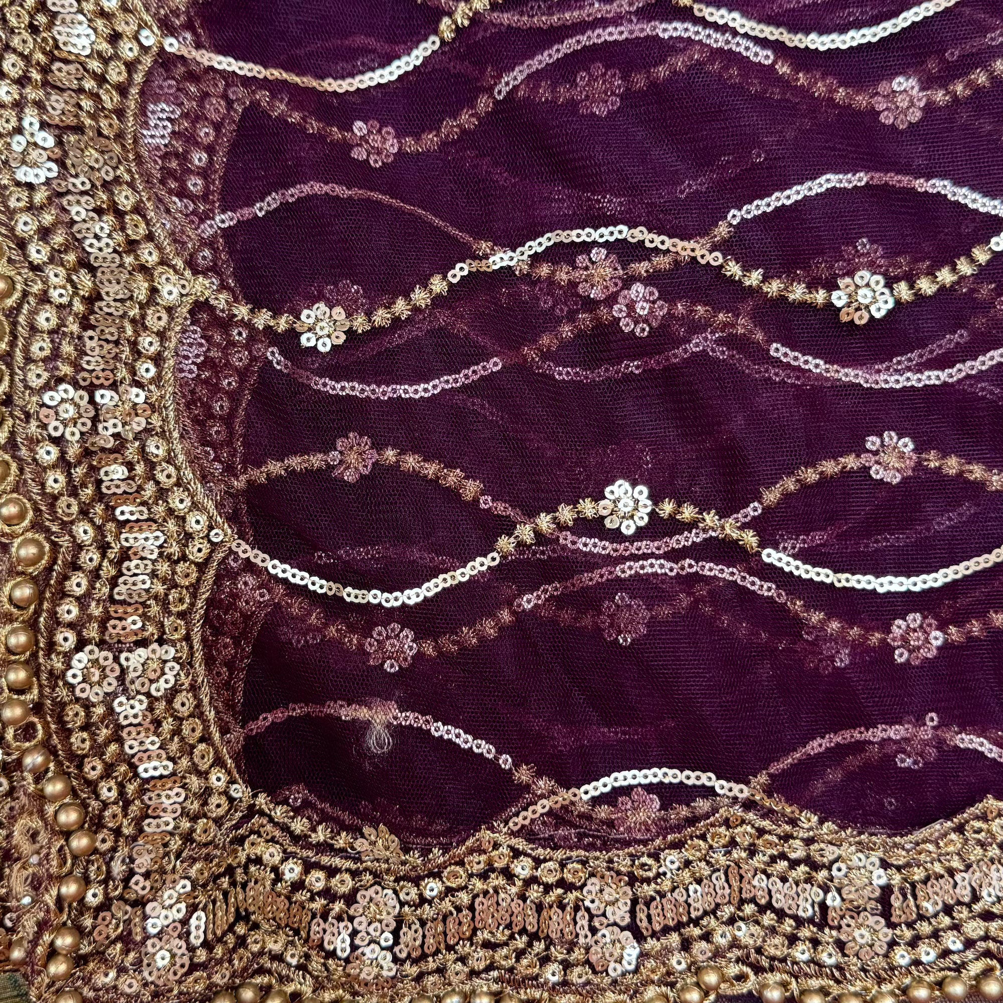 DT Gold Scallop Embroidered Dupatta