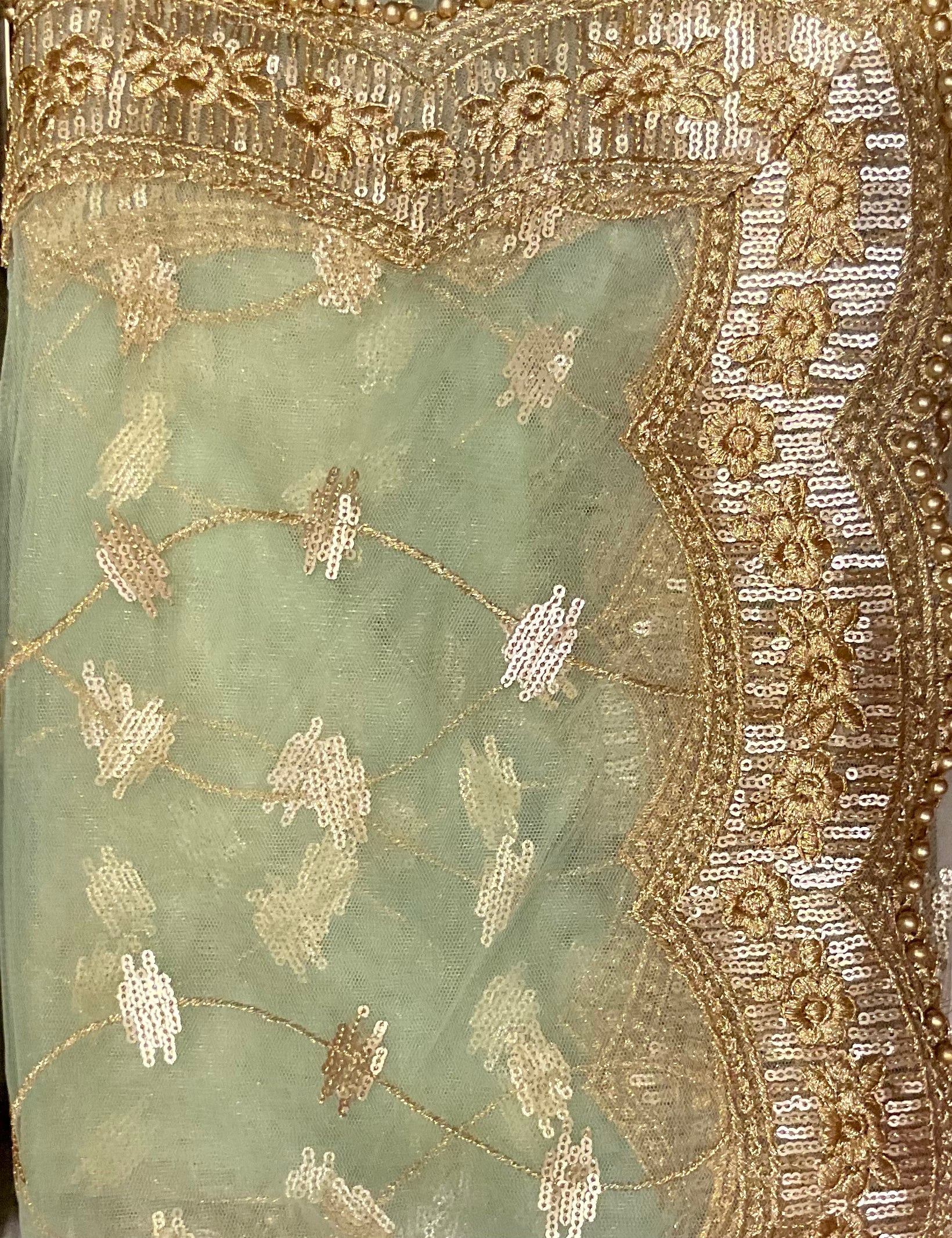 DT Gold Scallop Embroidered Dupatta - Vintage India NYC