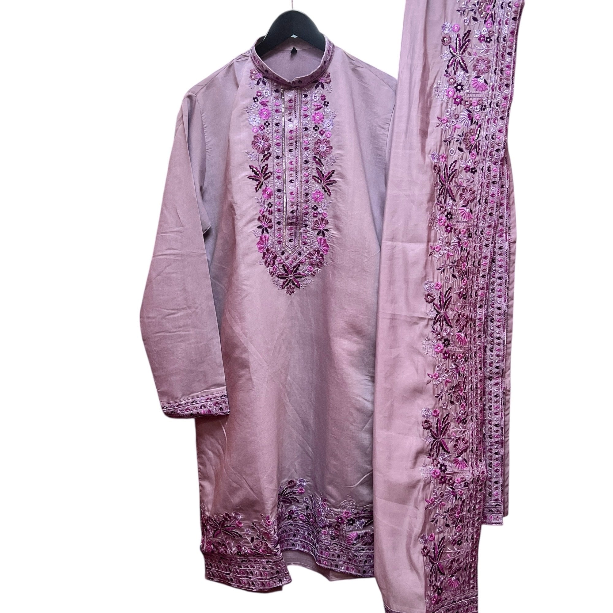 Lilac Embroidered Floral Kurta with Dupatta - Vintage India NYC