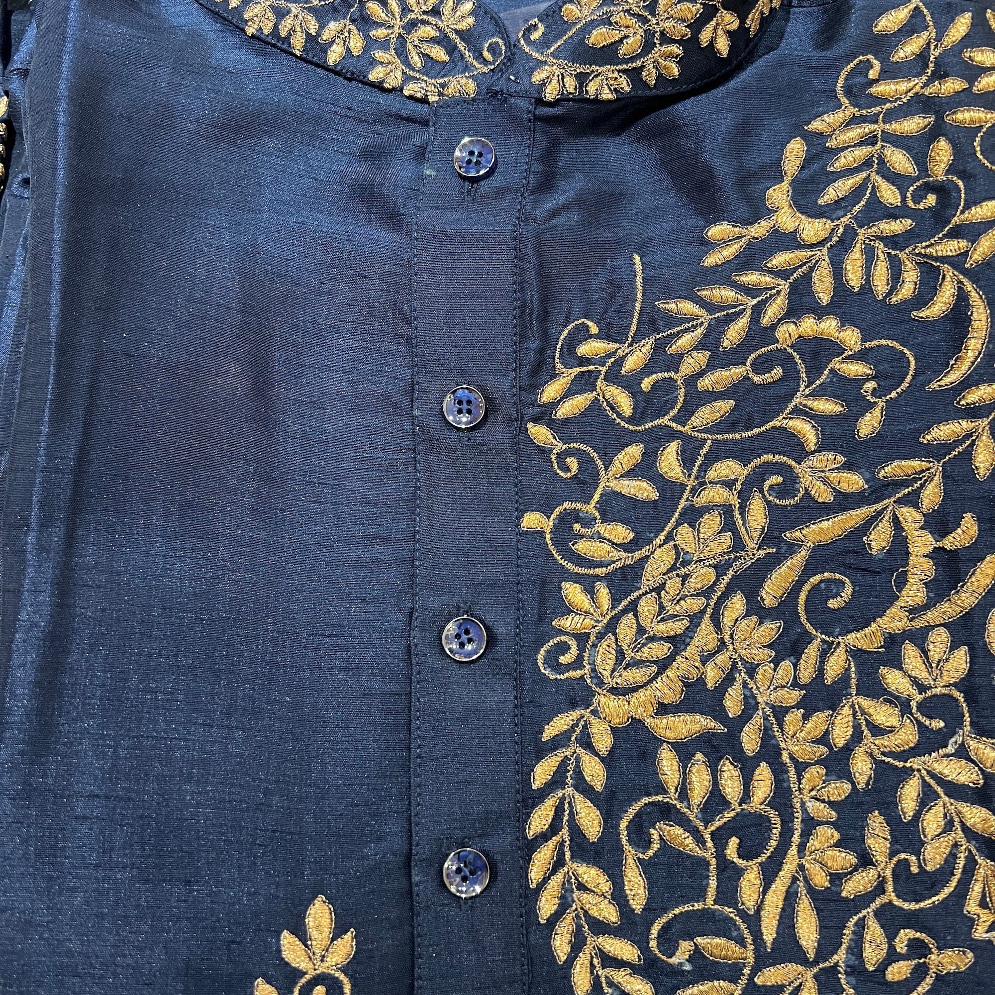 YD Embroidered Navy Kurta-Big & Tall - Vintage India NYC