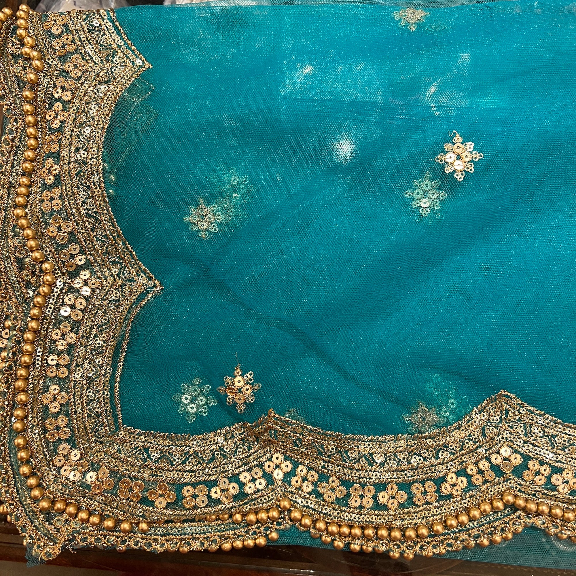 DT Gold Scallop Embroidered Dupatta - Vintage India NYC