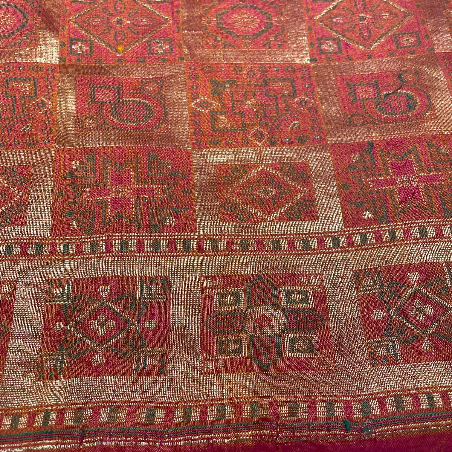 Vintage Banarasi Saree 2401 - Vintage India NYC