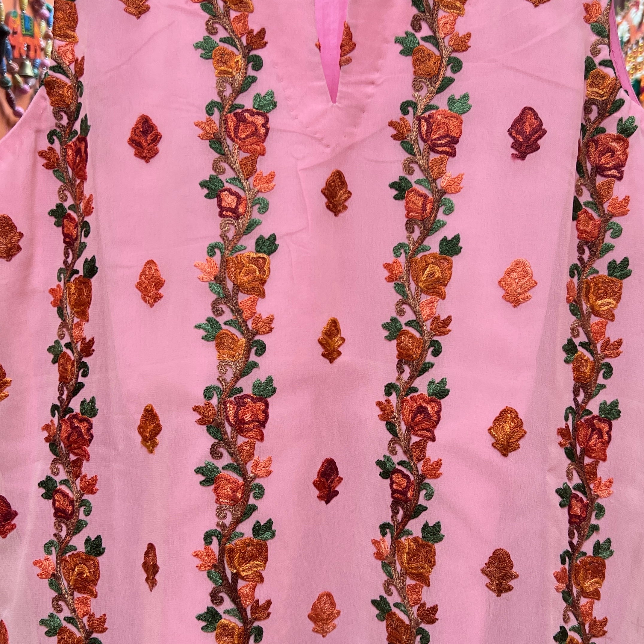 Pink Kashmiri Embroidered Sleeveless Kurta