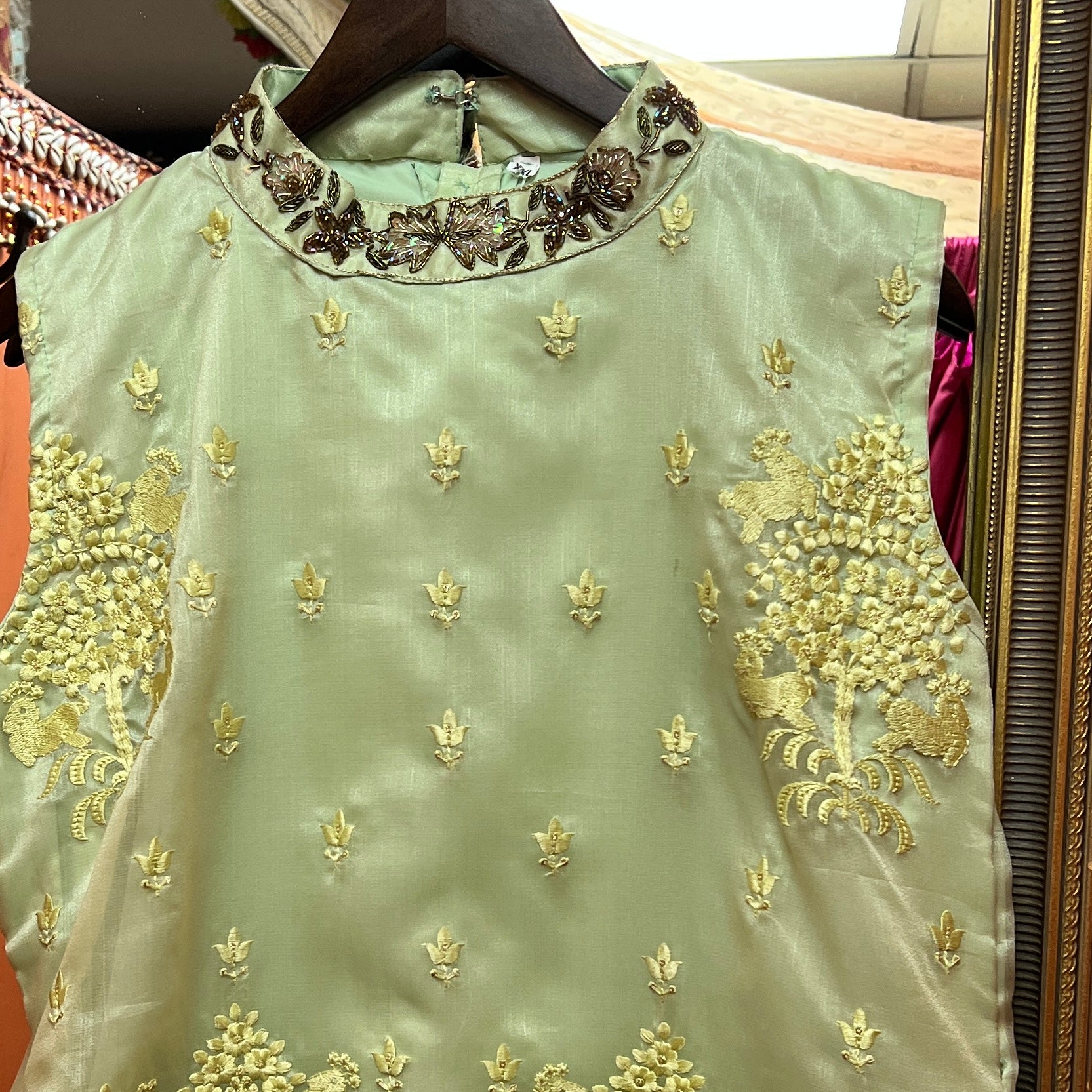 Embroidered Straight Kurta -3 Colors - Vintage India NYC
