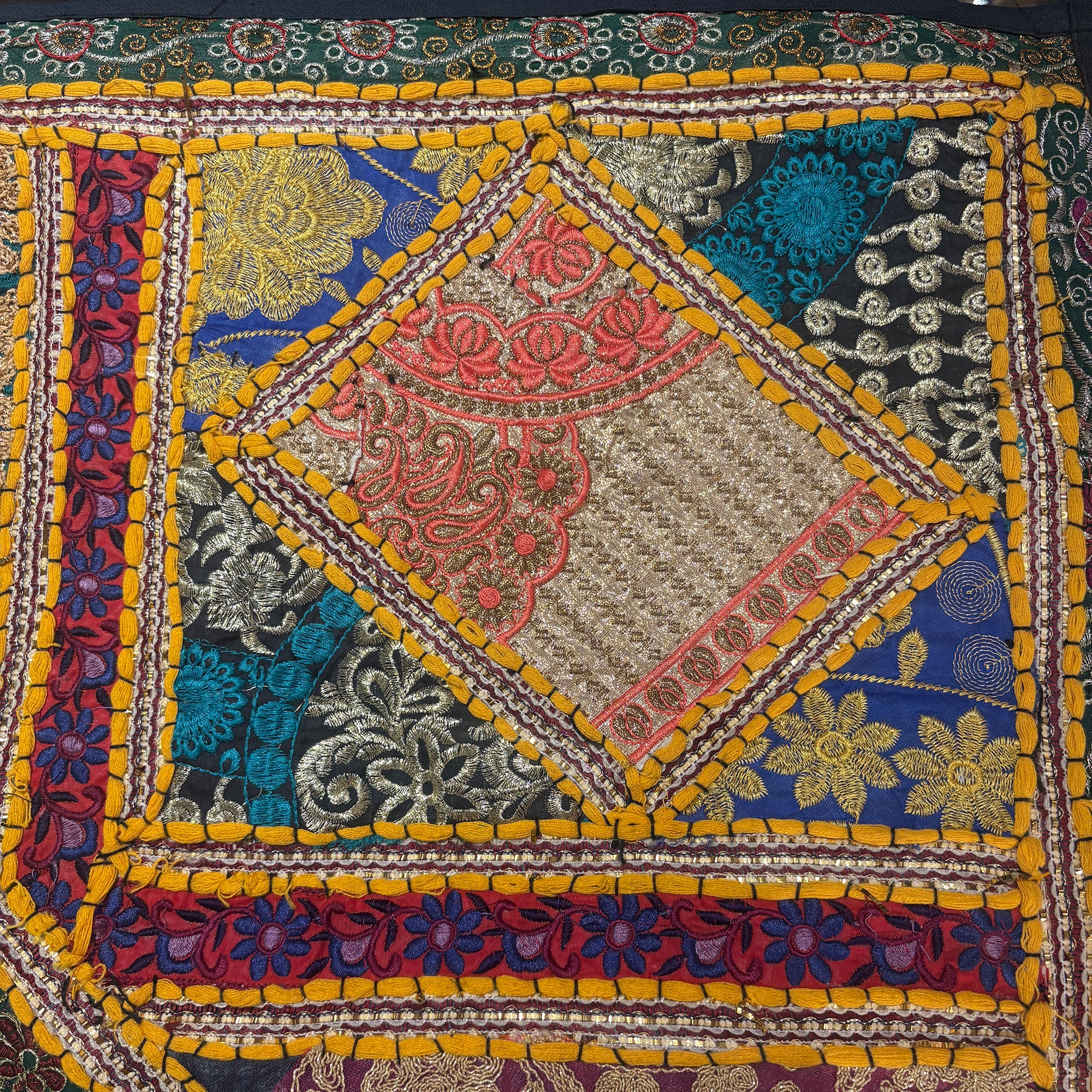 Toran-Mutli-color - 76 x 38in