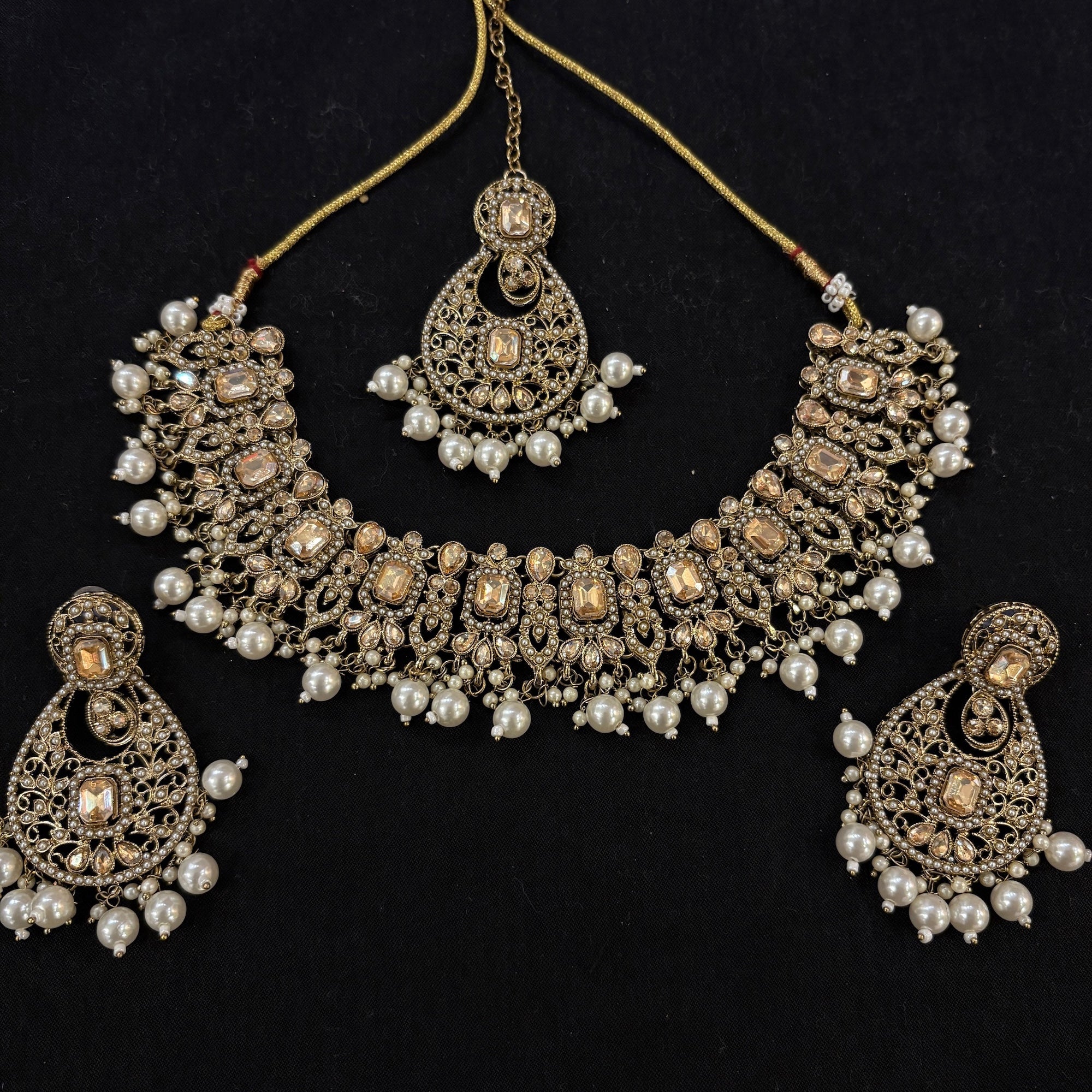 White Pearl Necklace Sets - Vintage India NYC