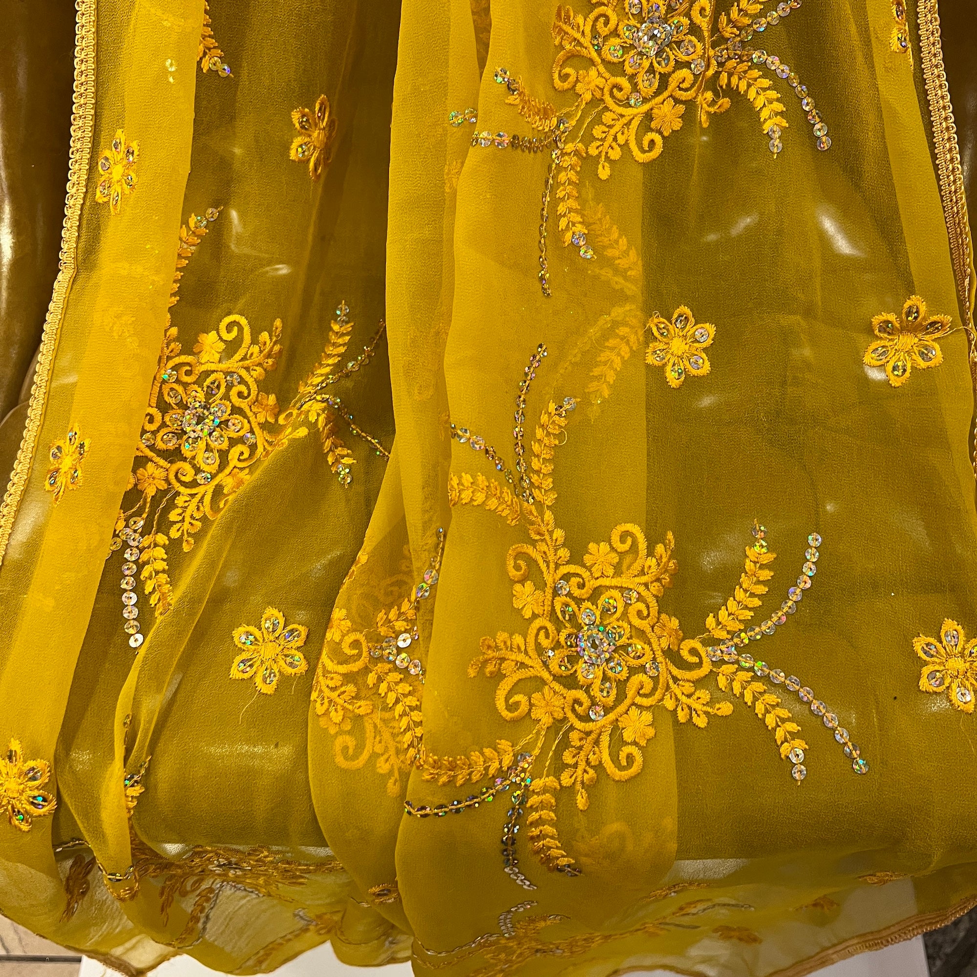 Yellow Threadwork Embroidered Dupatta - Vintage India NYC