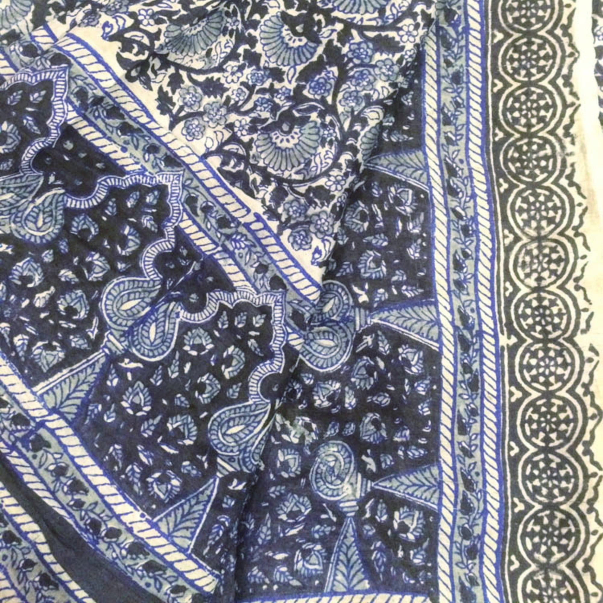 Vintage Silk Saree 2157 - Navy - Vintage India NYC
