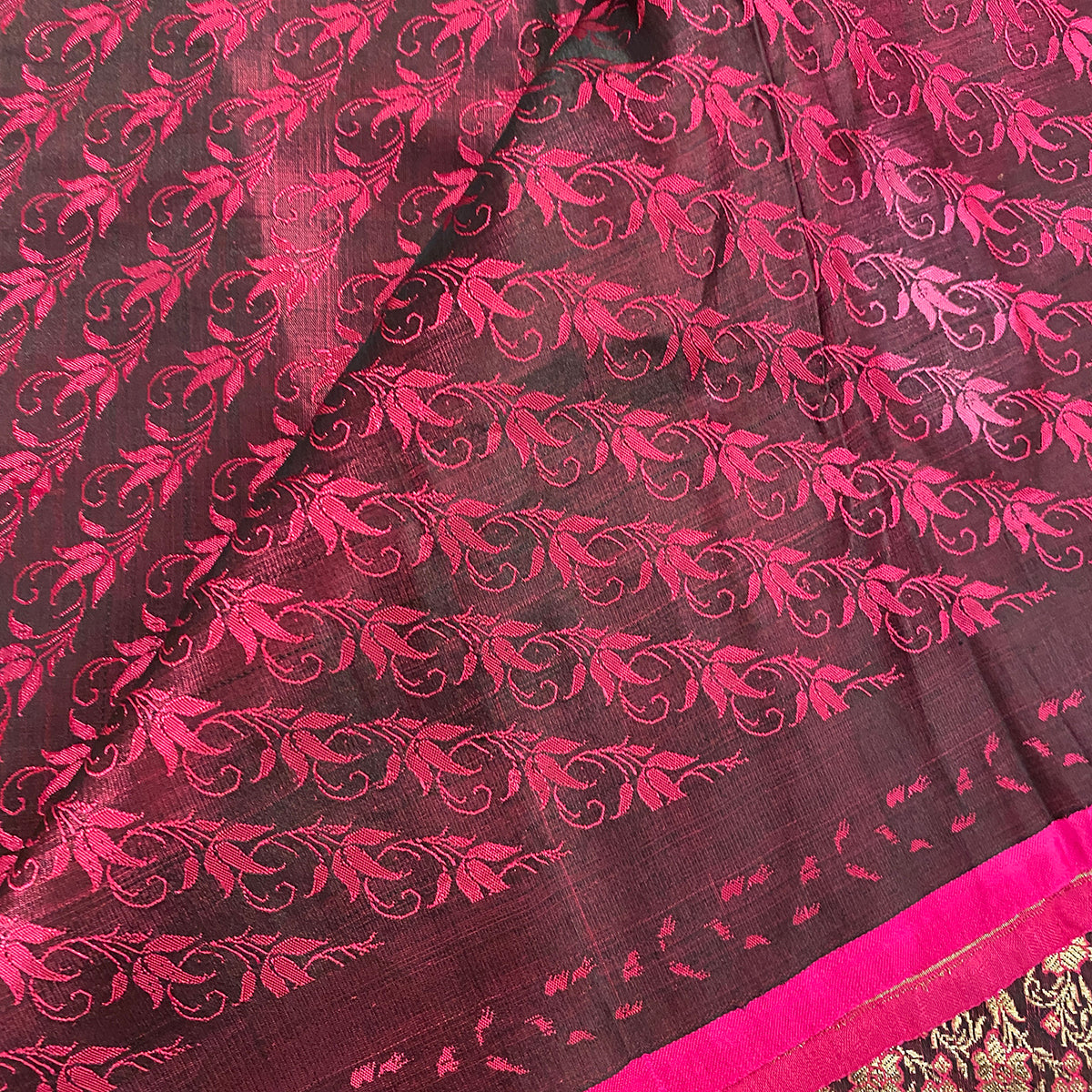 Vintage Banarasi Saree 220 - Vintage India NYC