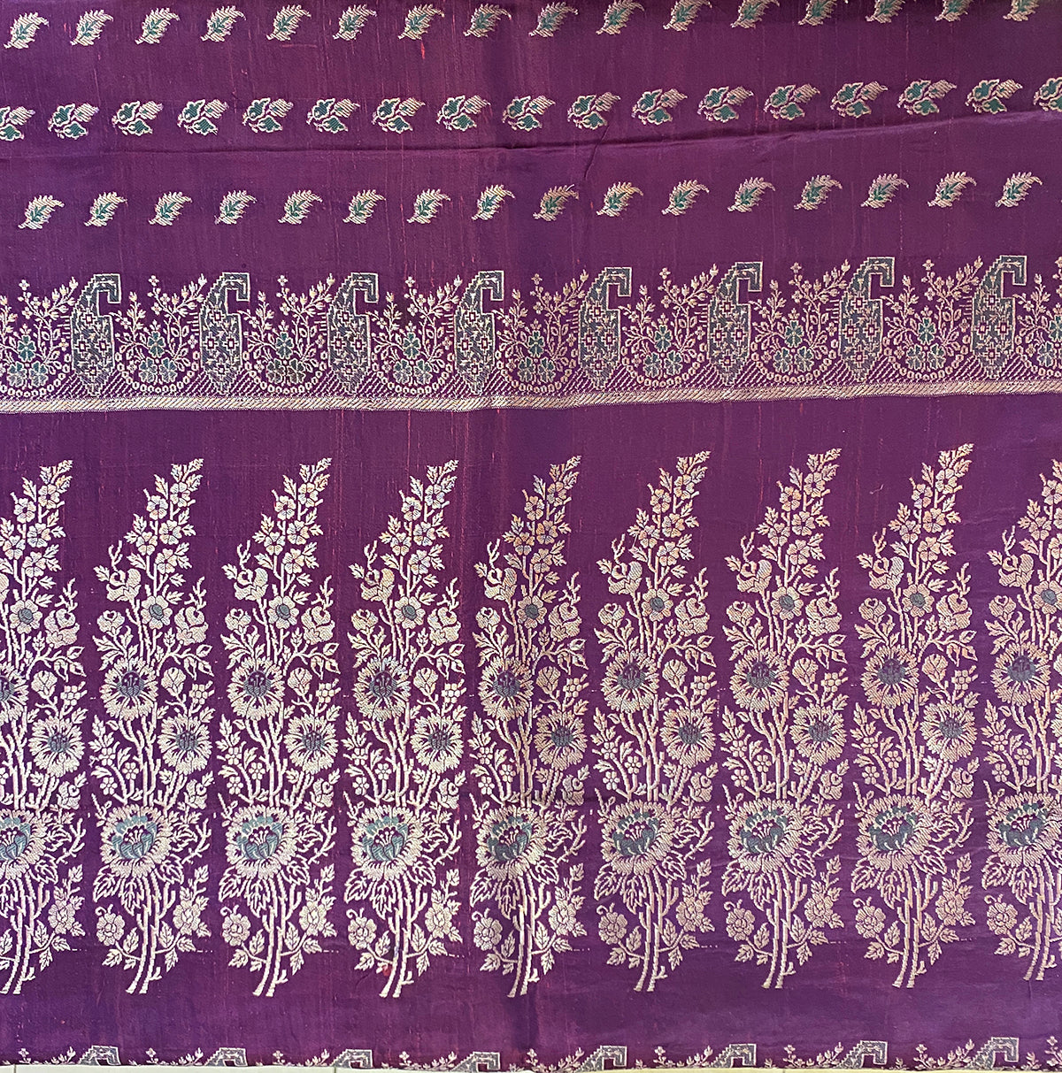 Vintage Banarasi Saree 222 - Vintage India NYC
