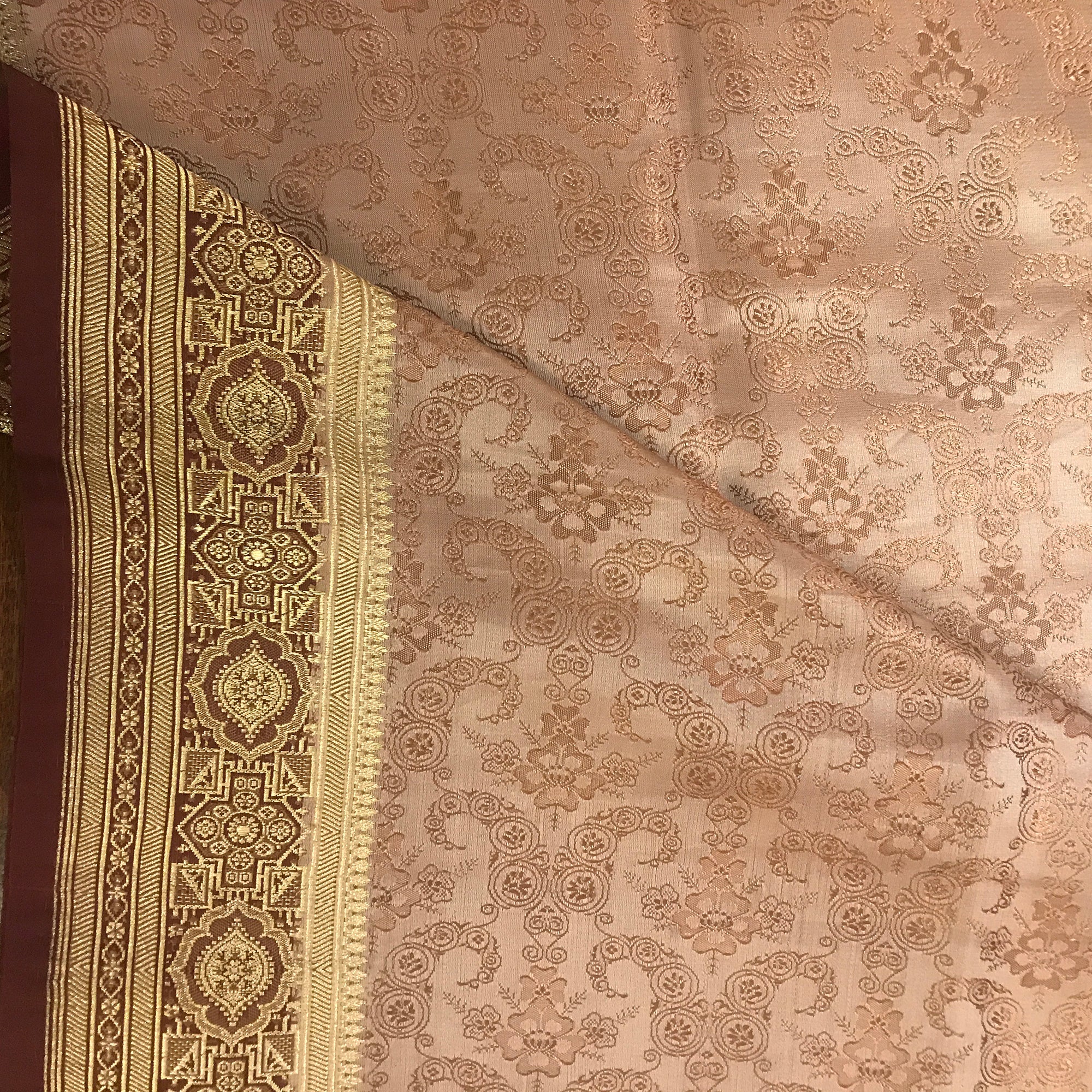Vintage Banarasi Saree 323 - Vintage India NYC