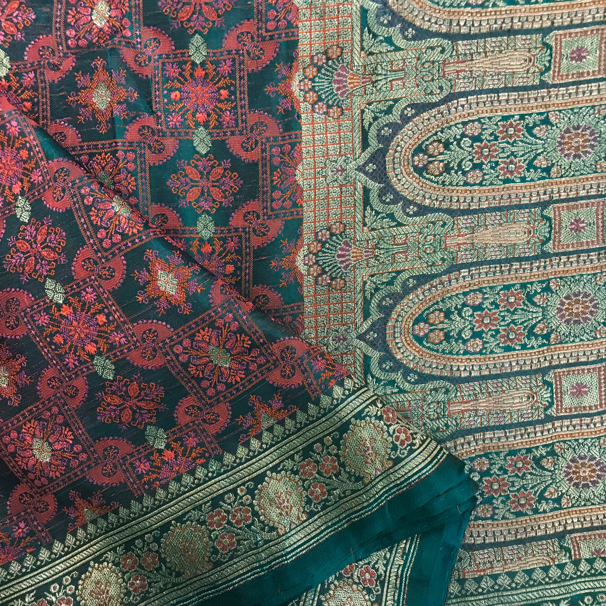 Vintage Banarasi Saree 324 - Vintage India NYC