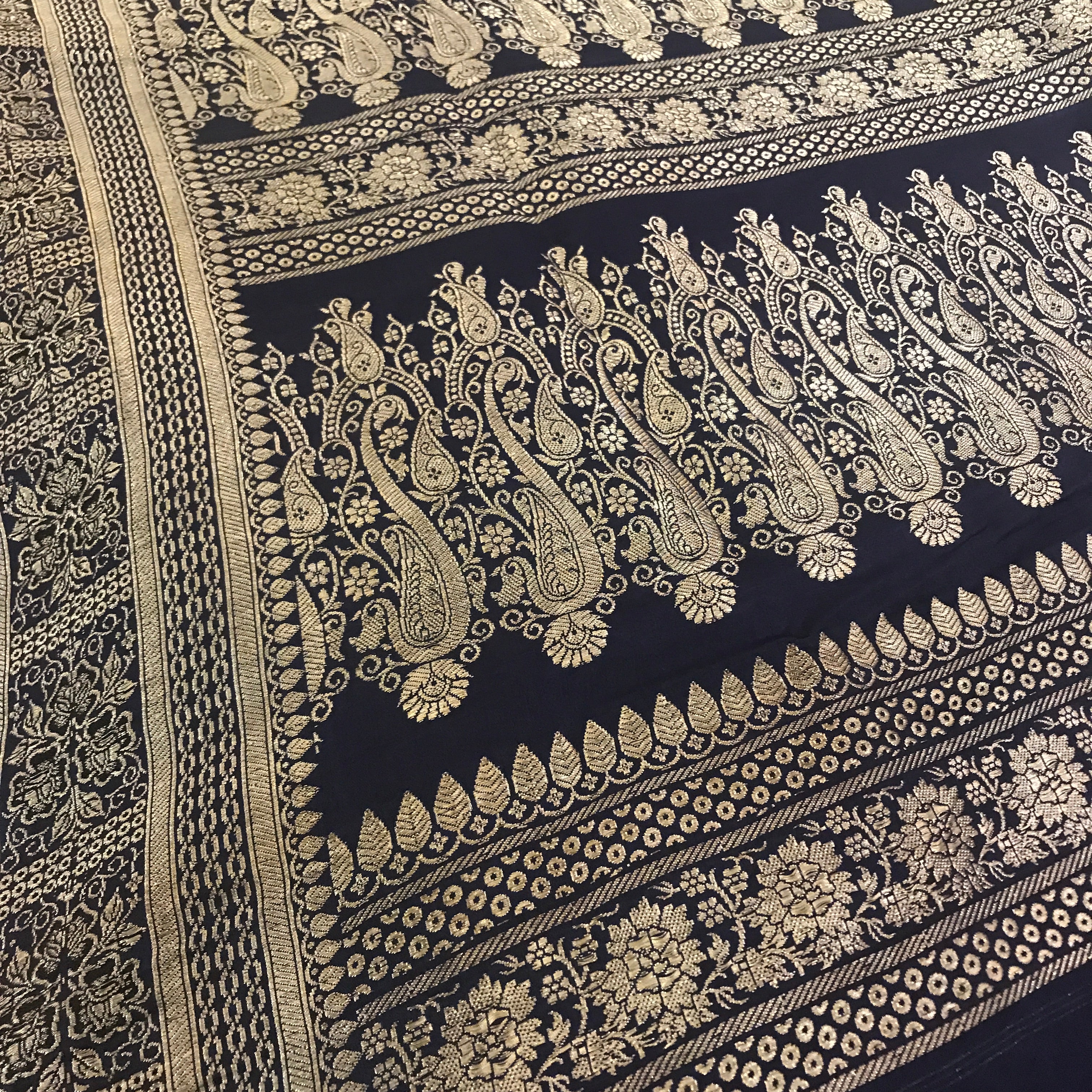 Vintage Banarasi Saree 338 - Vintage India NYC