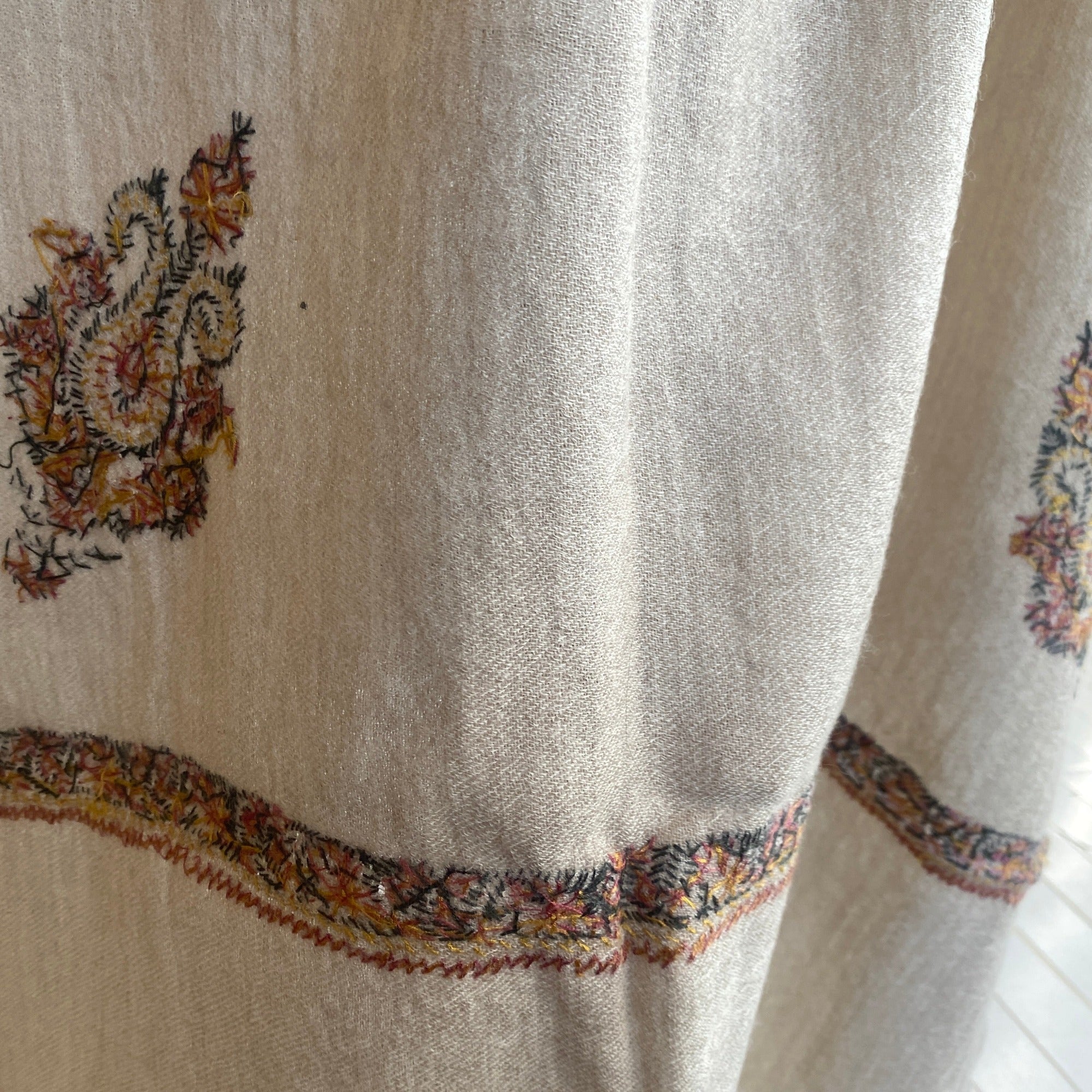 Vintage Wool Shawl-512 - Vintage India NYC