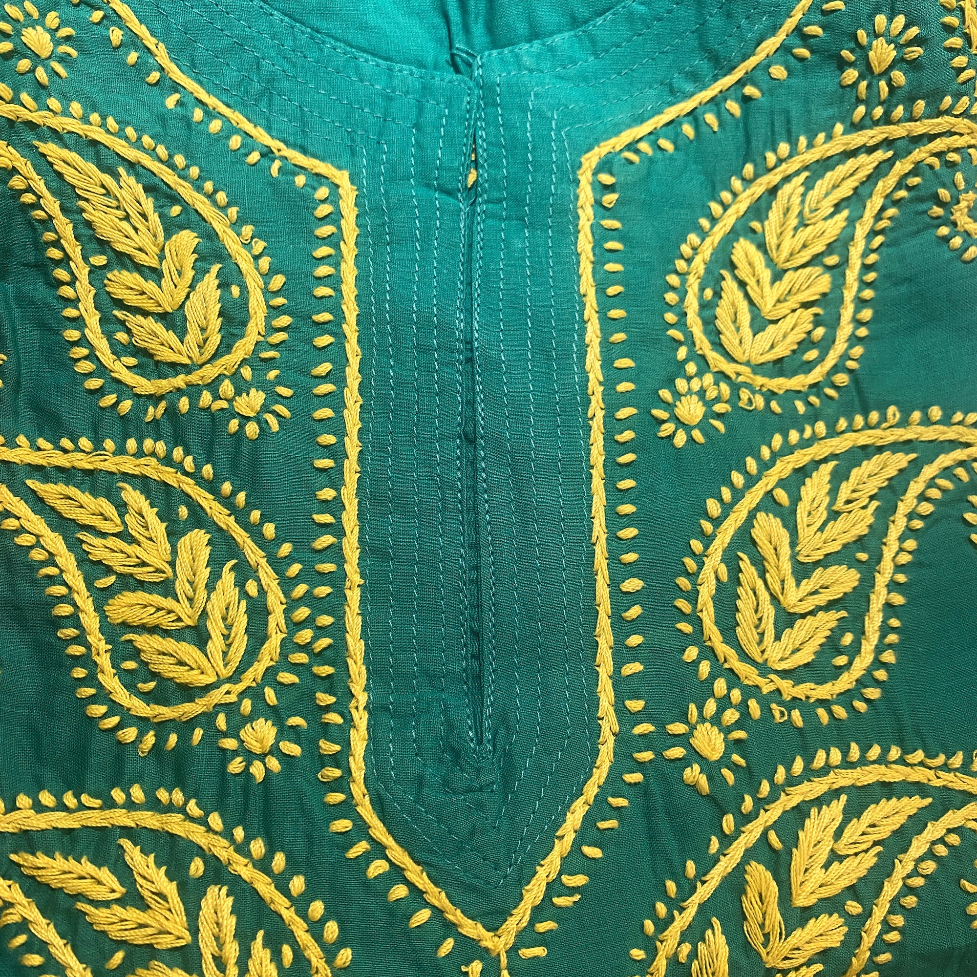 AR Long Embroidered Cotton Tunic Kurtis - M - Vintage India NYC