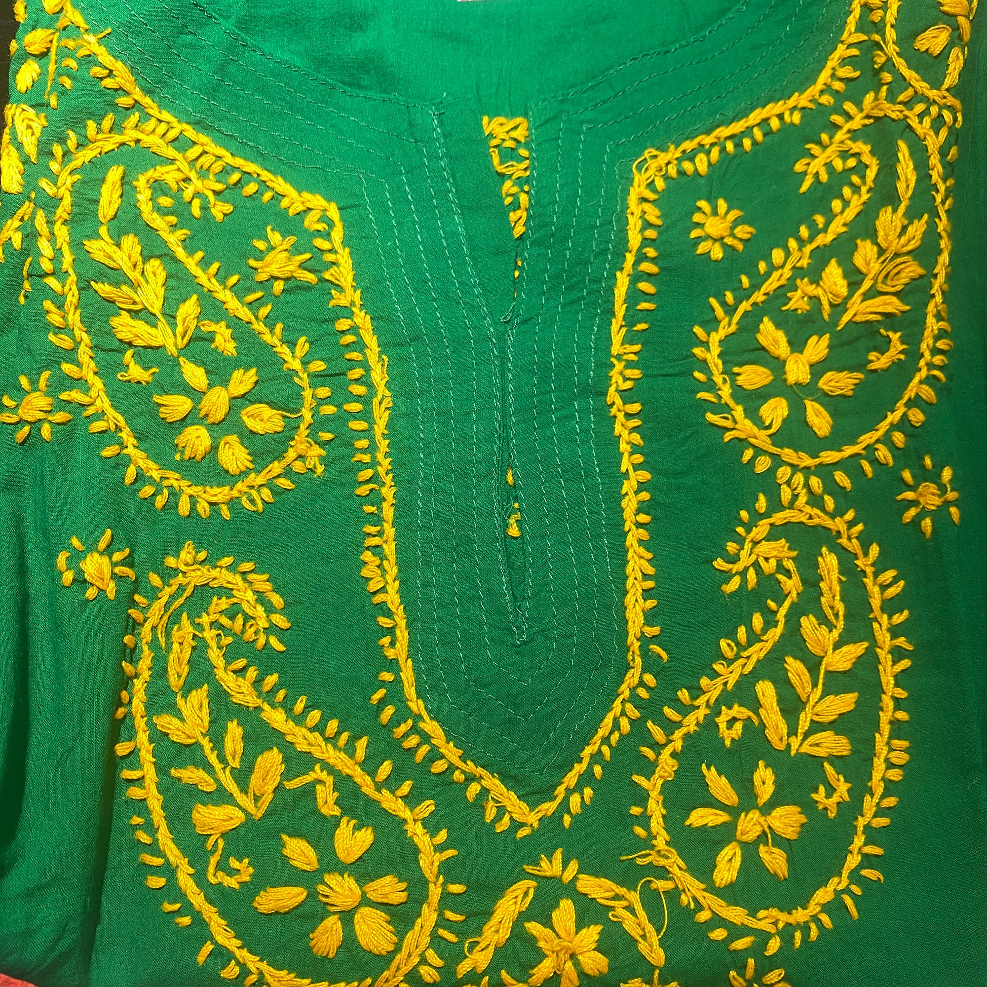 AR Short Embroidered Cotton Tunic Kurti-M - Vintage India NYC