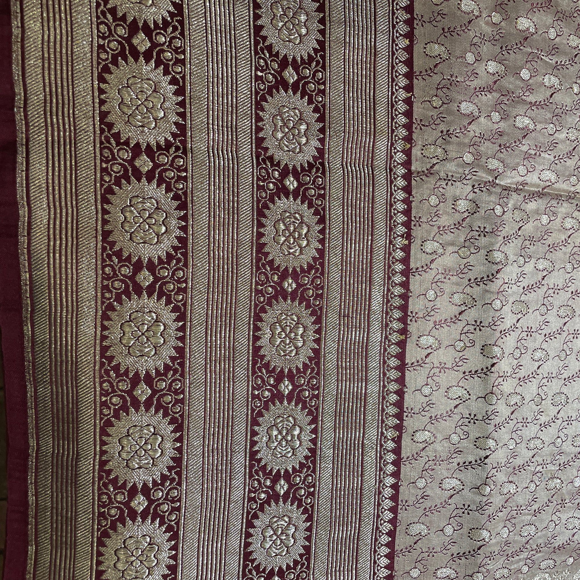 Vintage Banarasi Saree 602 - Vintage India NYC