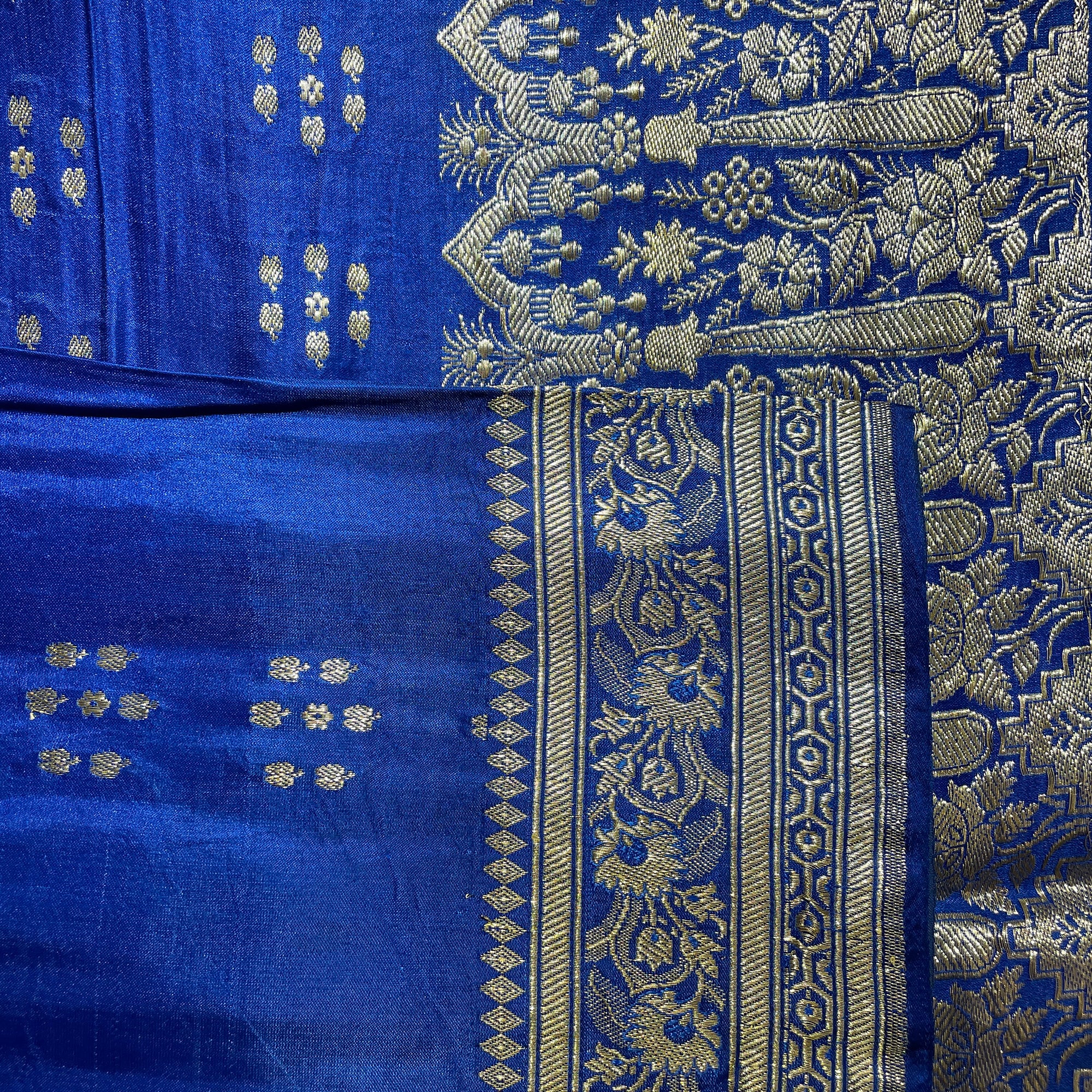 Vintage Banarasi Saree 603 - Vintage India NYC