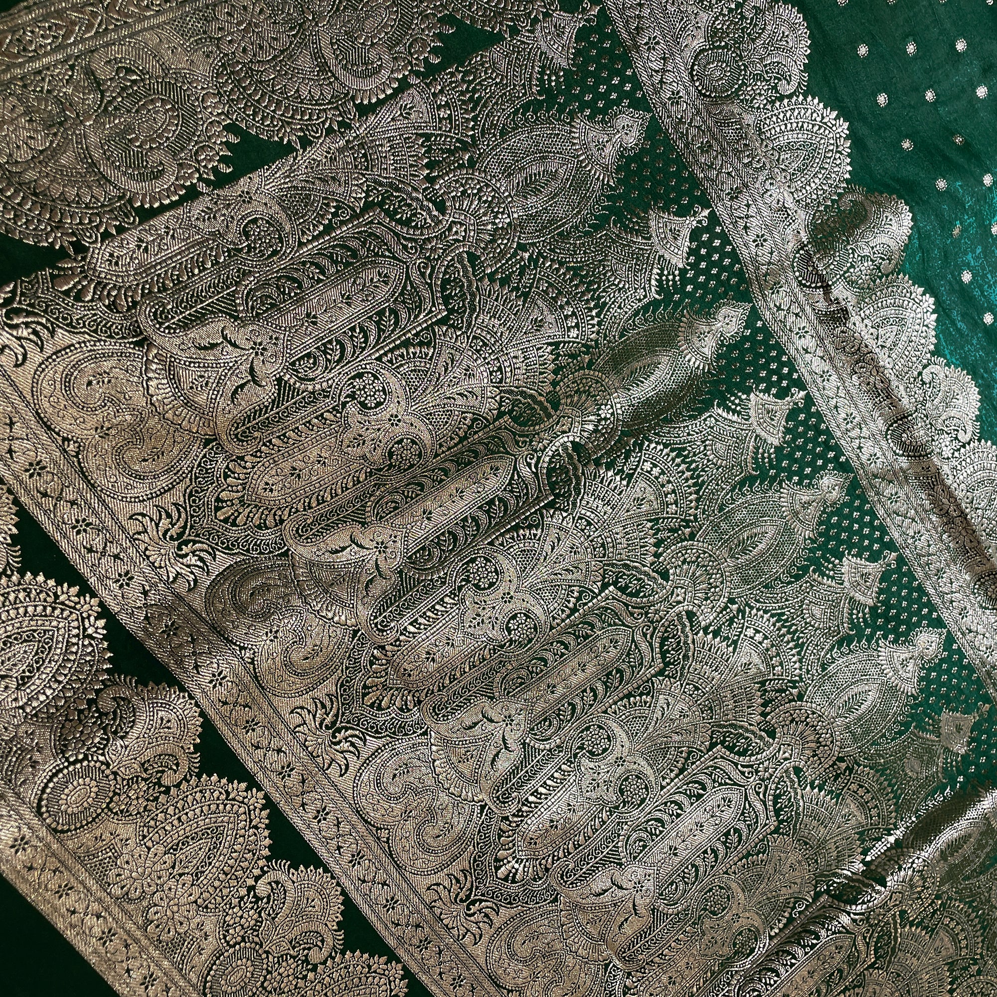 Vintage Banarasi Saree 608 - Vintage India NYC