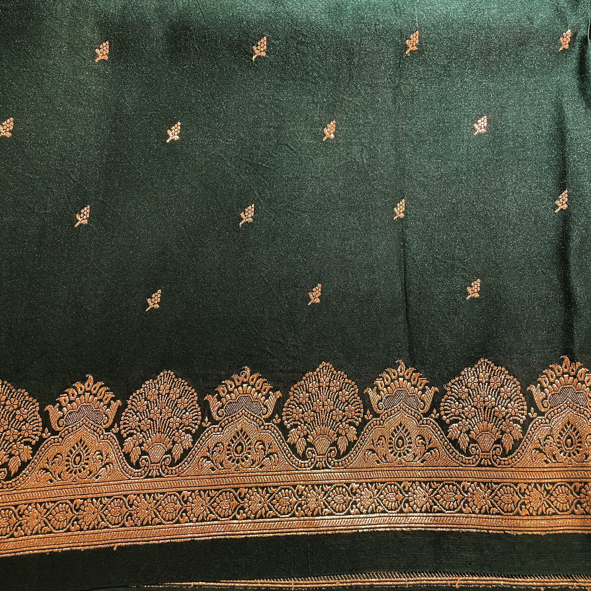 Vintage Banarasi Saree 613 - Vintage India NYC