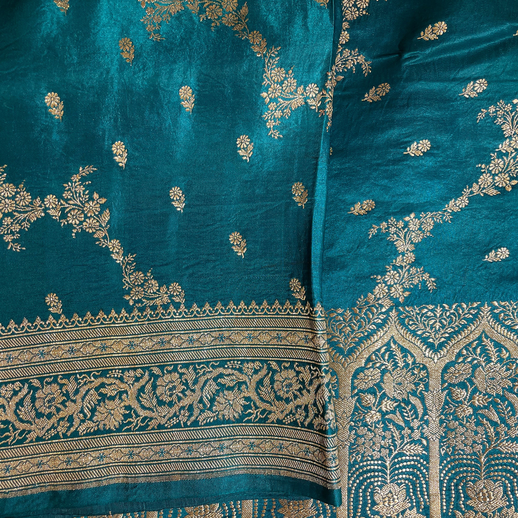 Vintage Banarasi Saree 615 - Vintage India NYC