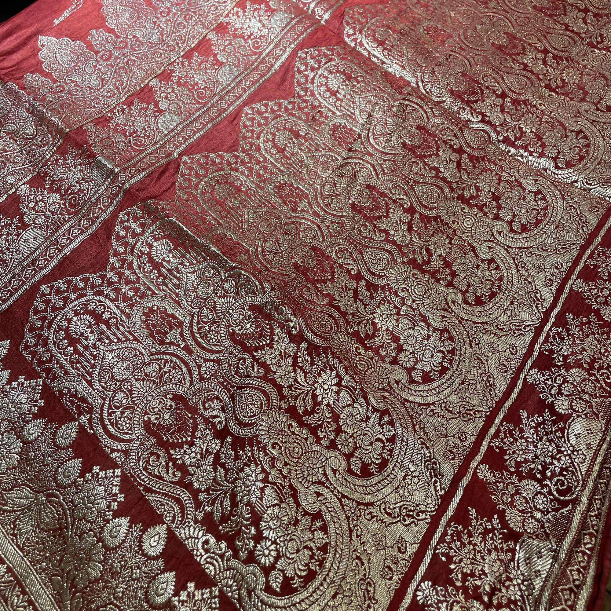 Vintage Banarasi Saree 617 - Vintage India NYC