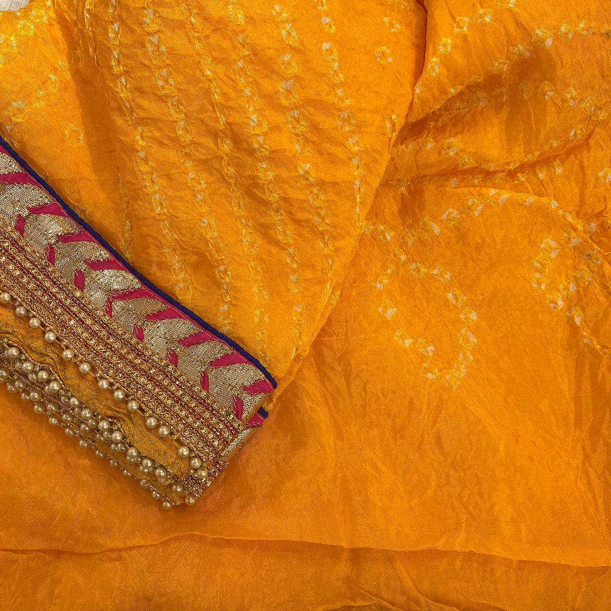 IE BANDHANI DUPATTAS-SOLID COLORS - Vintage India NYC