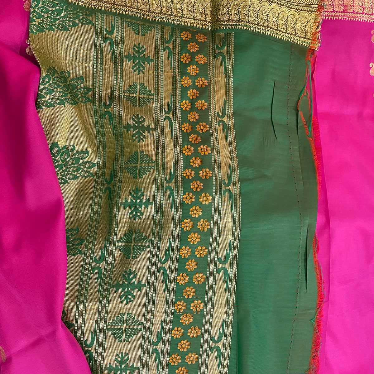 AR Saree with Brocade Border - Vintage India NYC