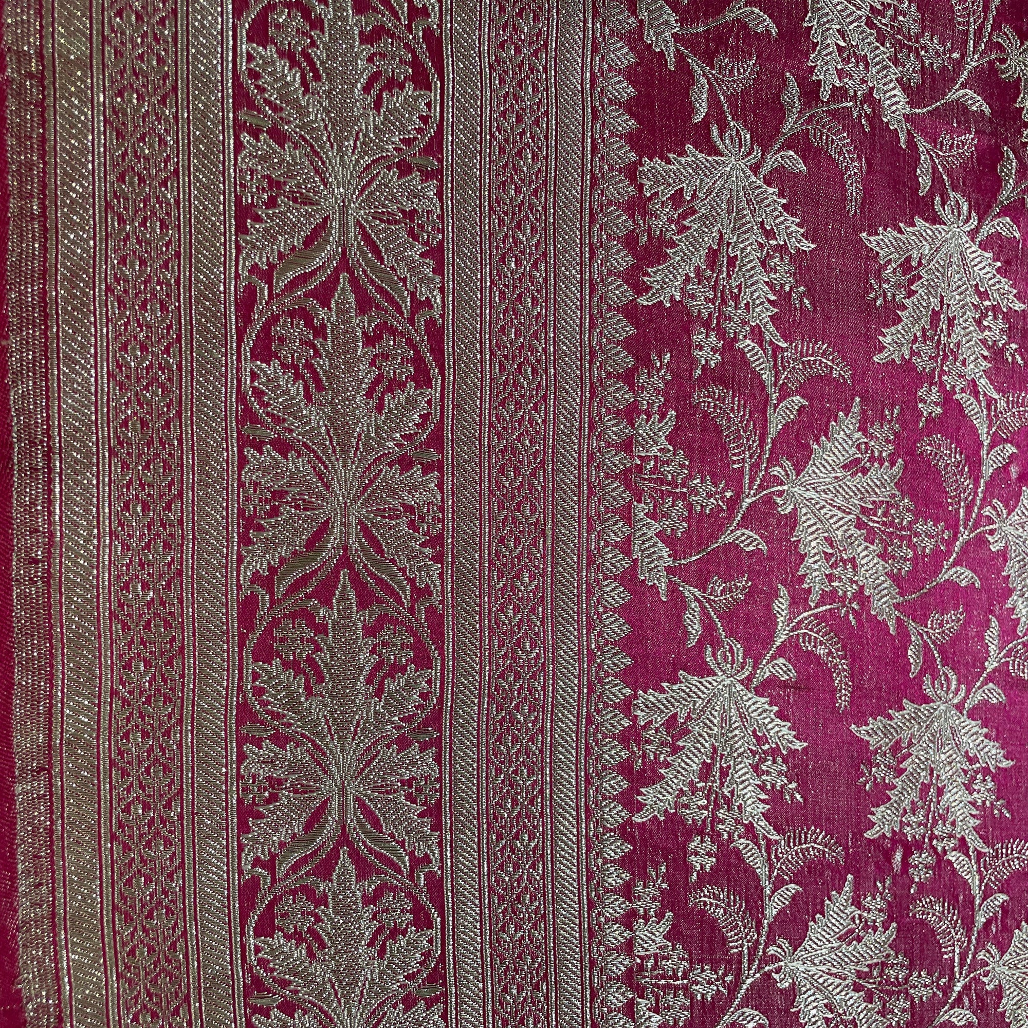 Vintage Banarasi Saree 715 - Vintage India NYC