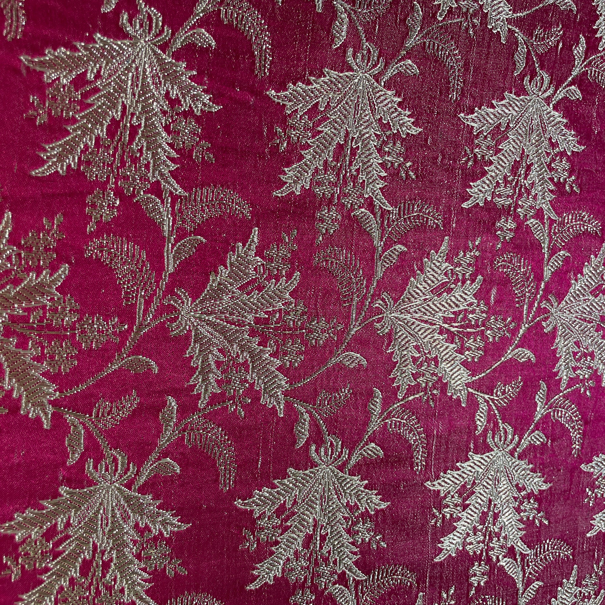 Vintage Banarasi Saree 715 - Vintage India NYC