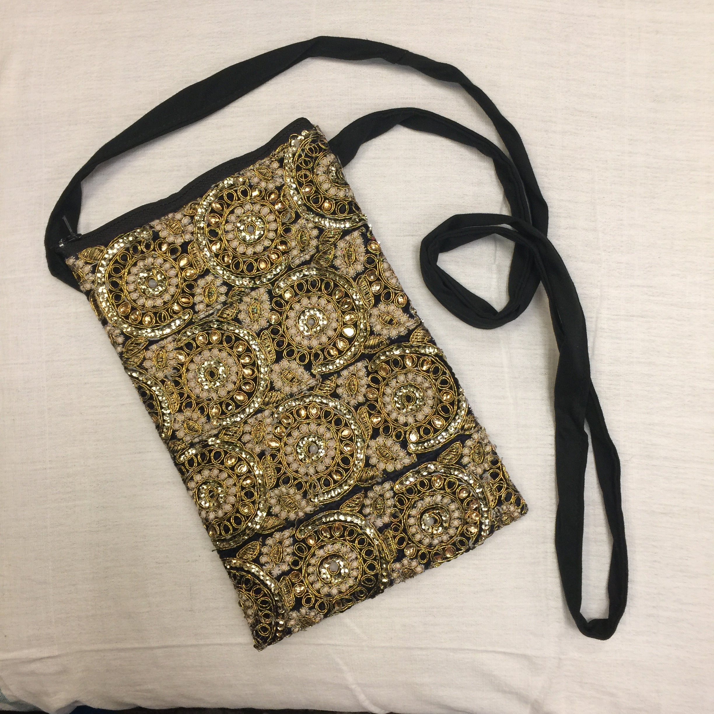 Vintage Saree Shoulder Pouch - Vintage India NYC