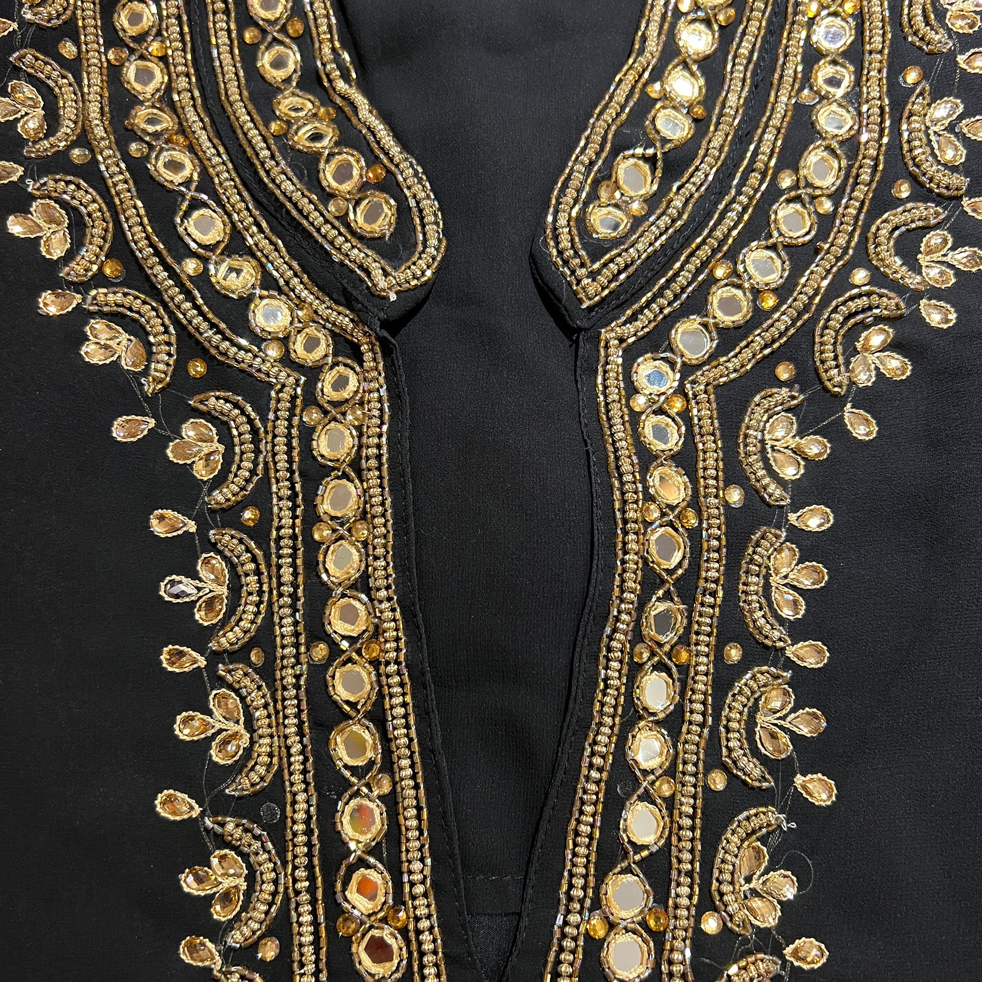 DT Georgette Kurti Size 38 - Vintage India NYC