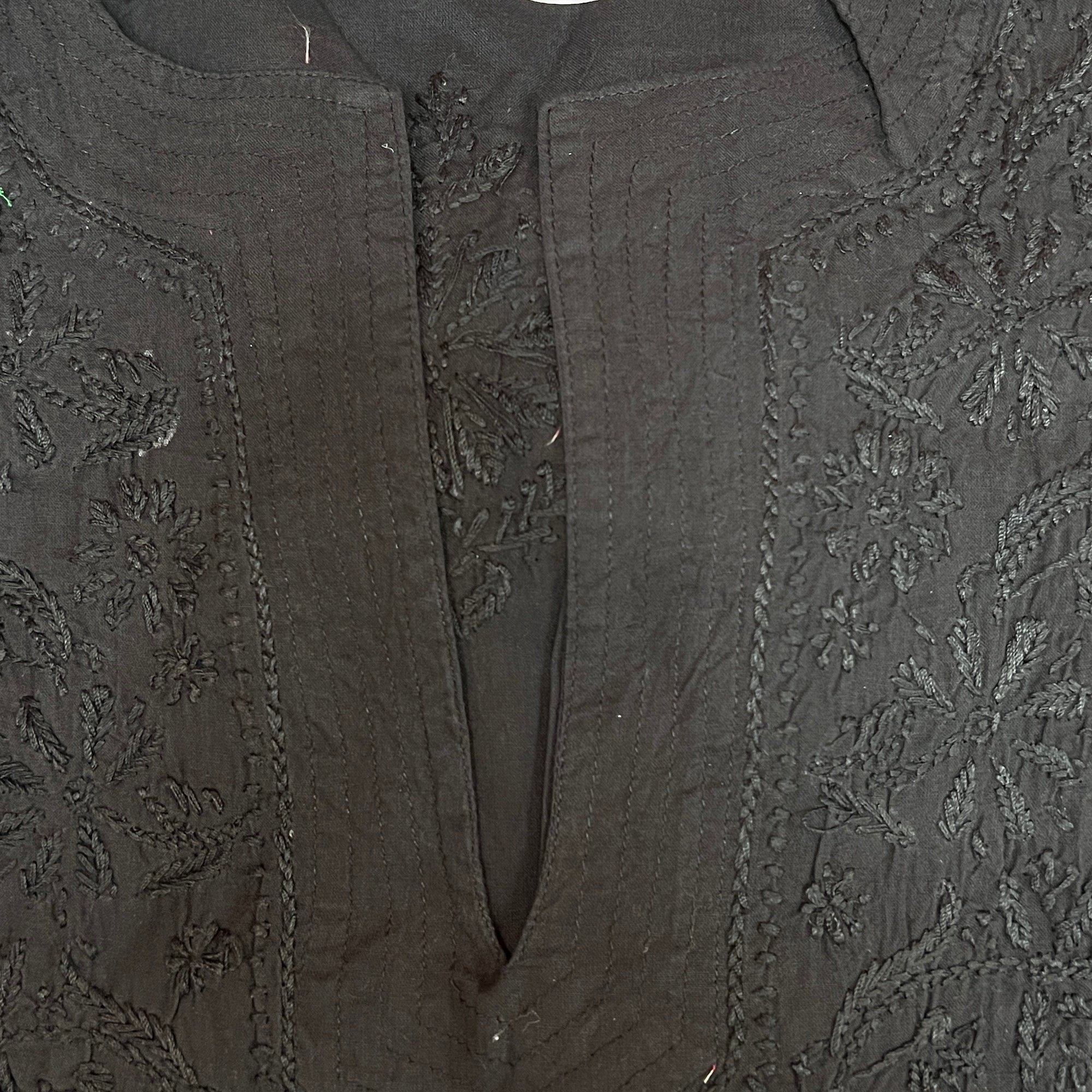 AR Long Embroidered Cotton Tunic Kurtis - M - Vintage India NYC