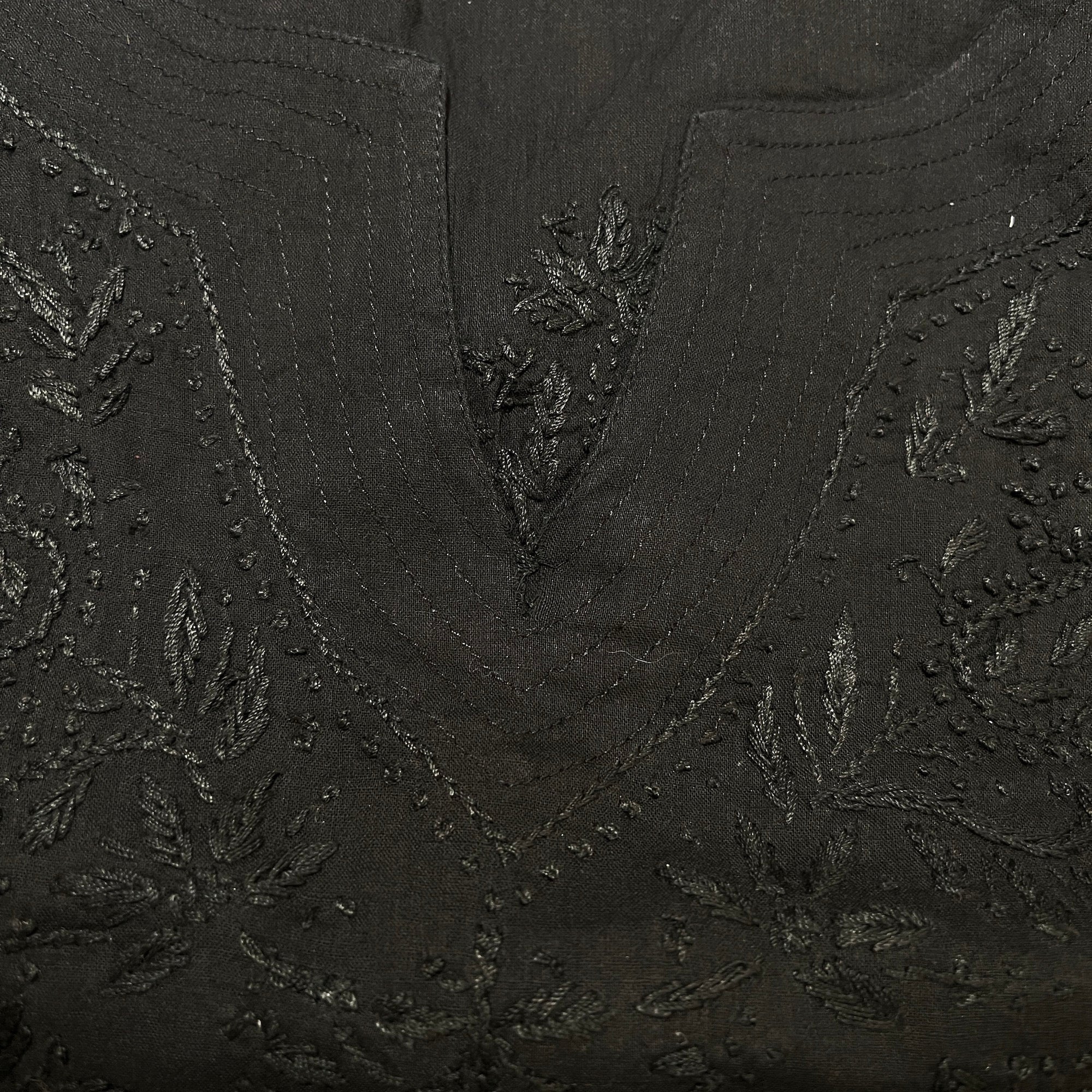 AR Short Embroidered Cotton Tunic Kurti-M - Vintage India NYC