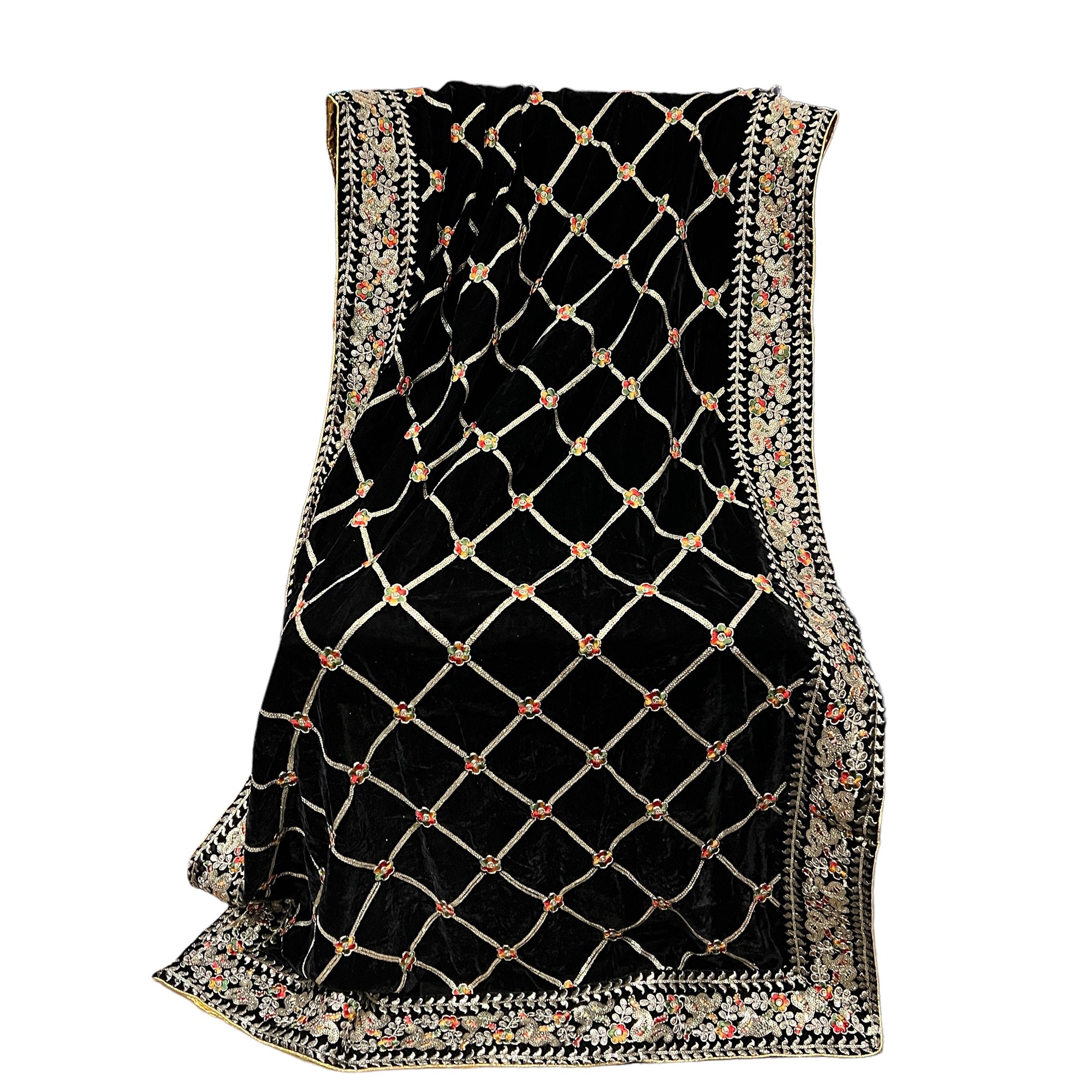 DT Mens Embroidered Velvet Dupatta - Vintage India NYC