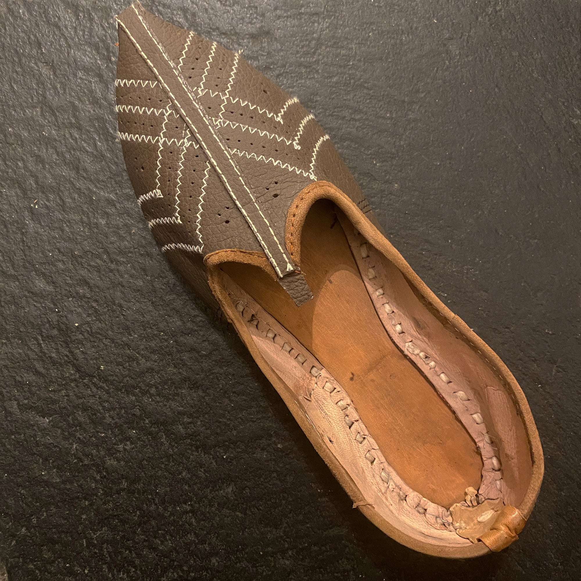 Mens Brown Leather Jutti - Vintage India NYC